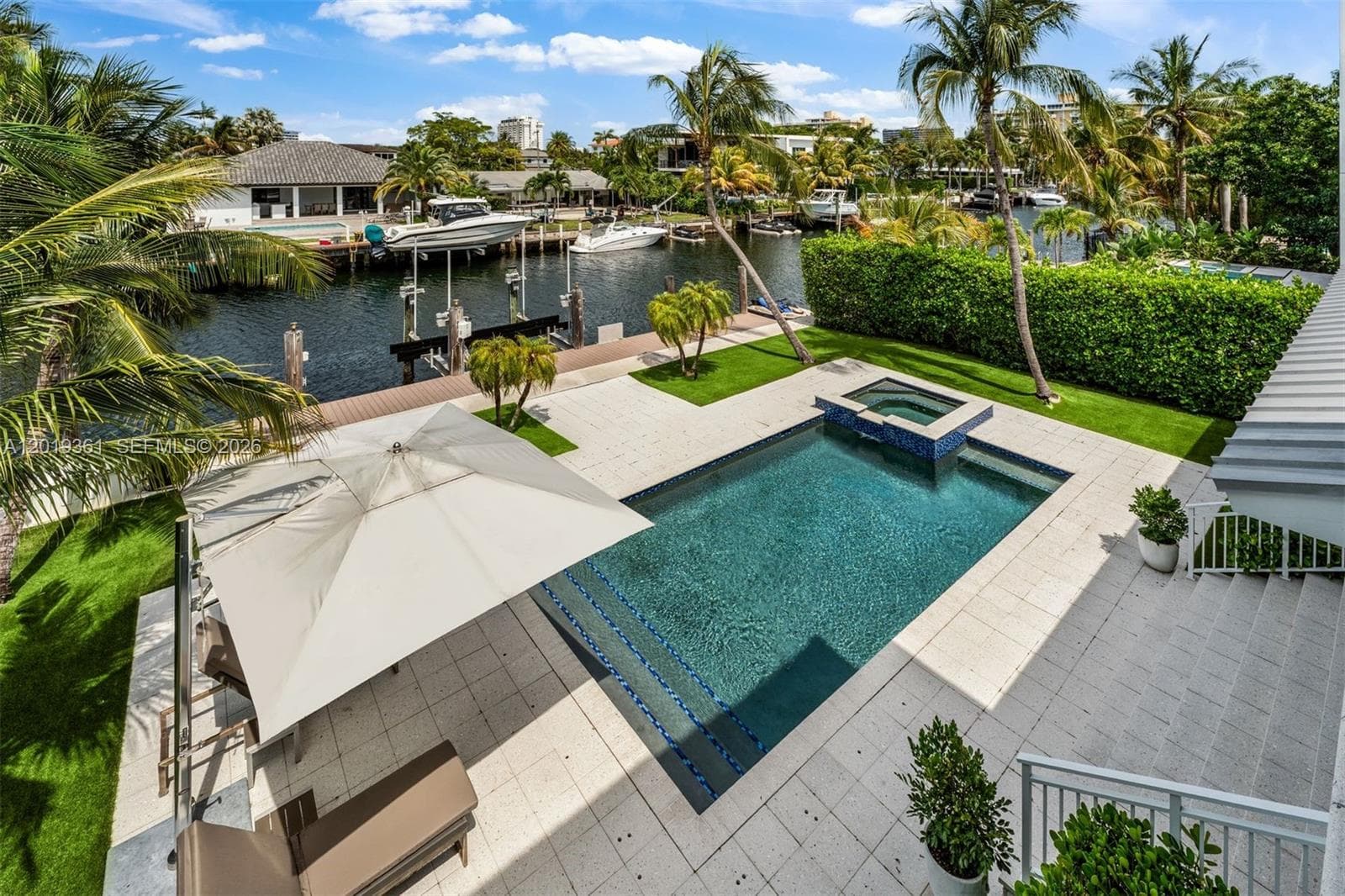 13040 N Bayshore Dr photo 24