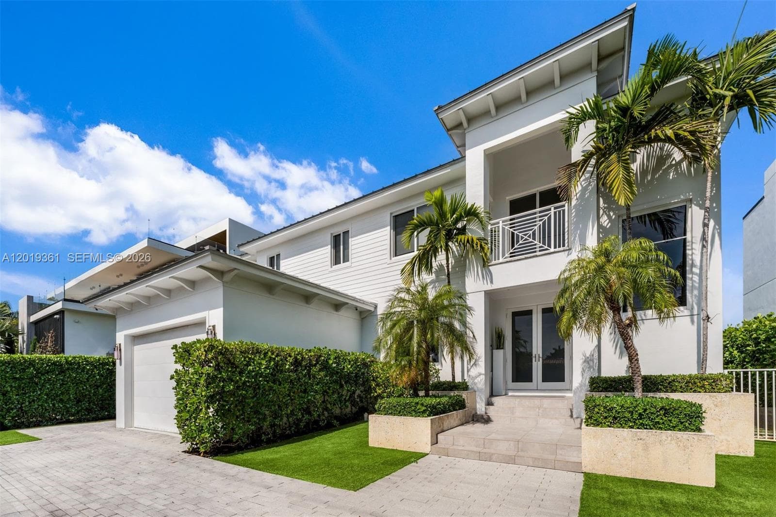 13040 N Bayshore Dr photo 10