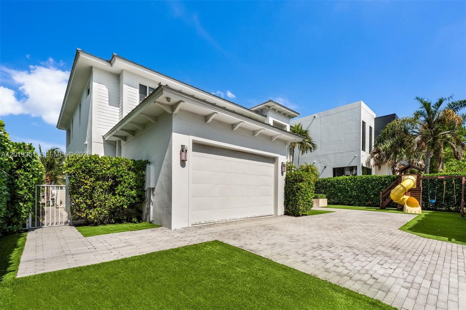 13040 N Bayshore Dr photo 8