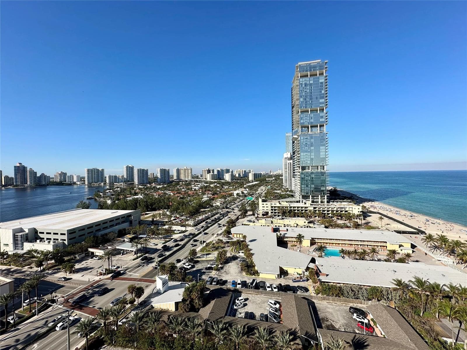 18201 Collins Avenue 1901 photo 2