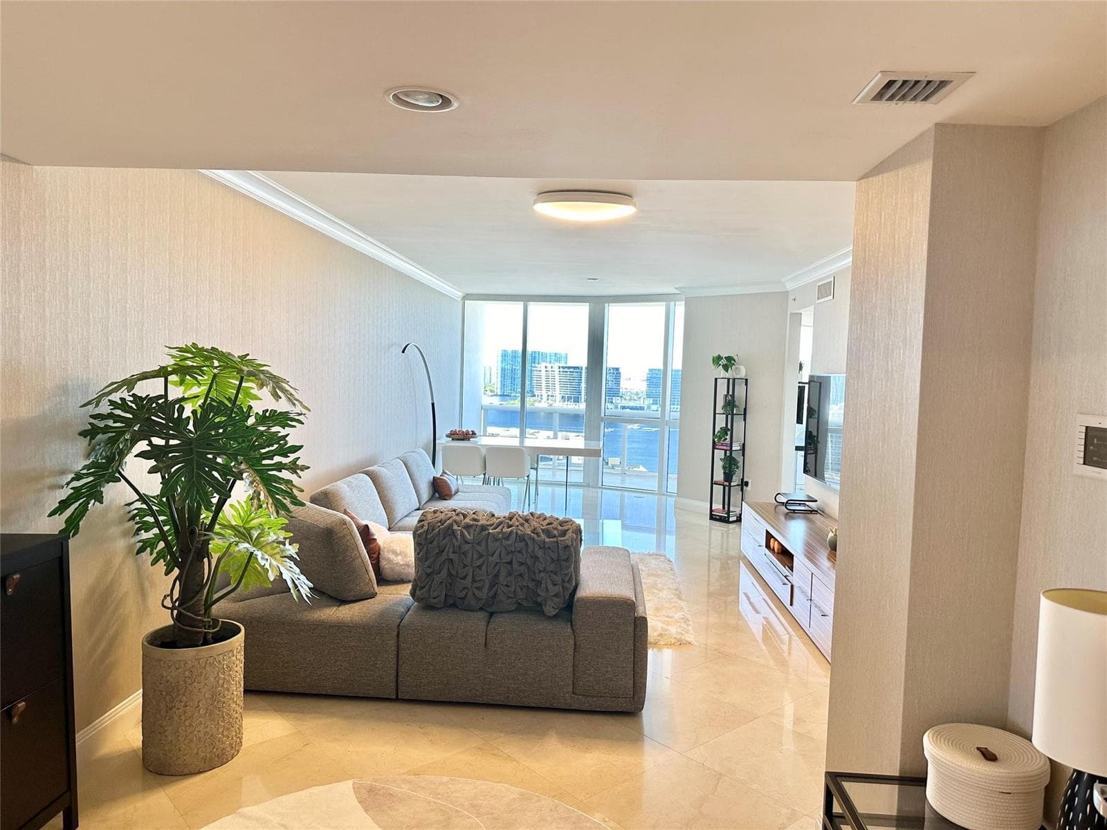 18201 Collins Avenue 1901 photo 21