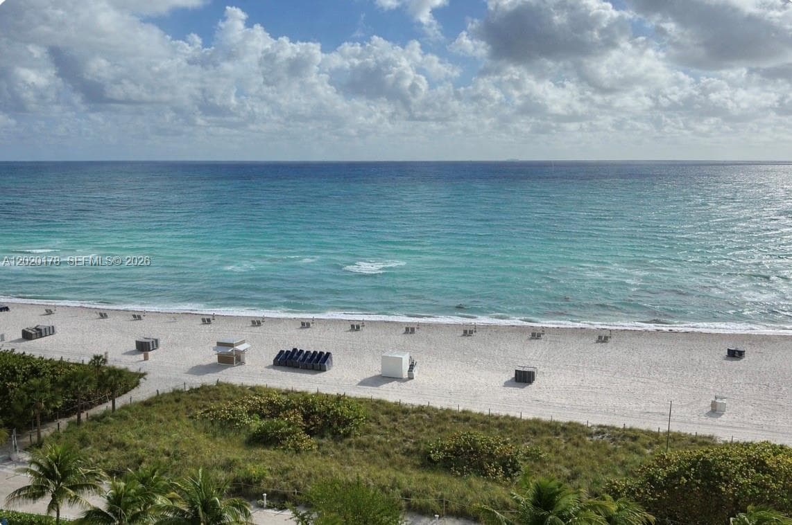 6039 Collins Ave 924 photo 6