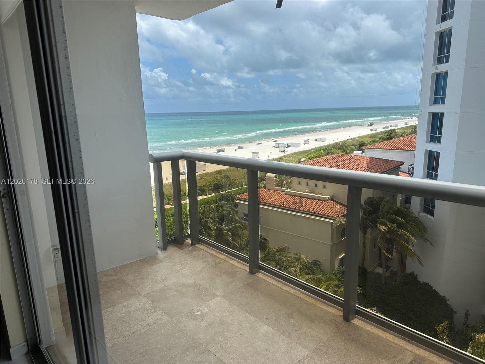 6039 Collins Ave 924 photo 1