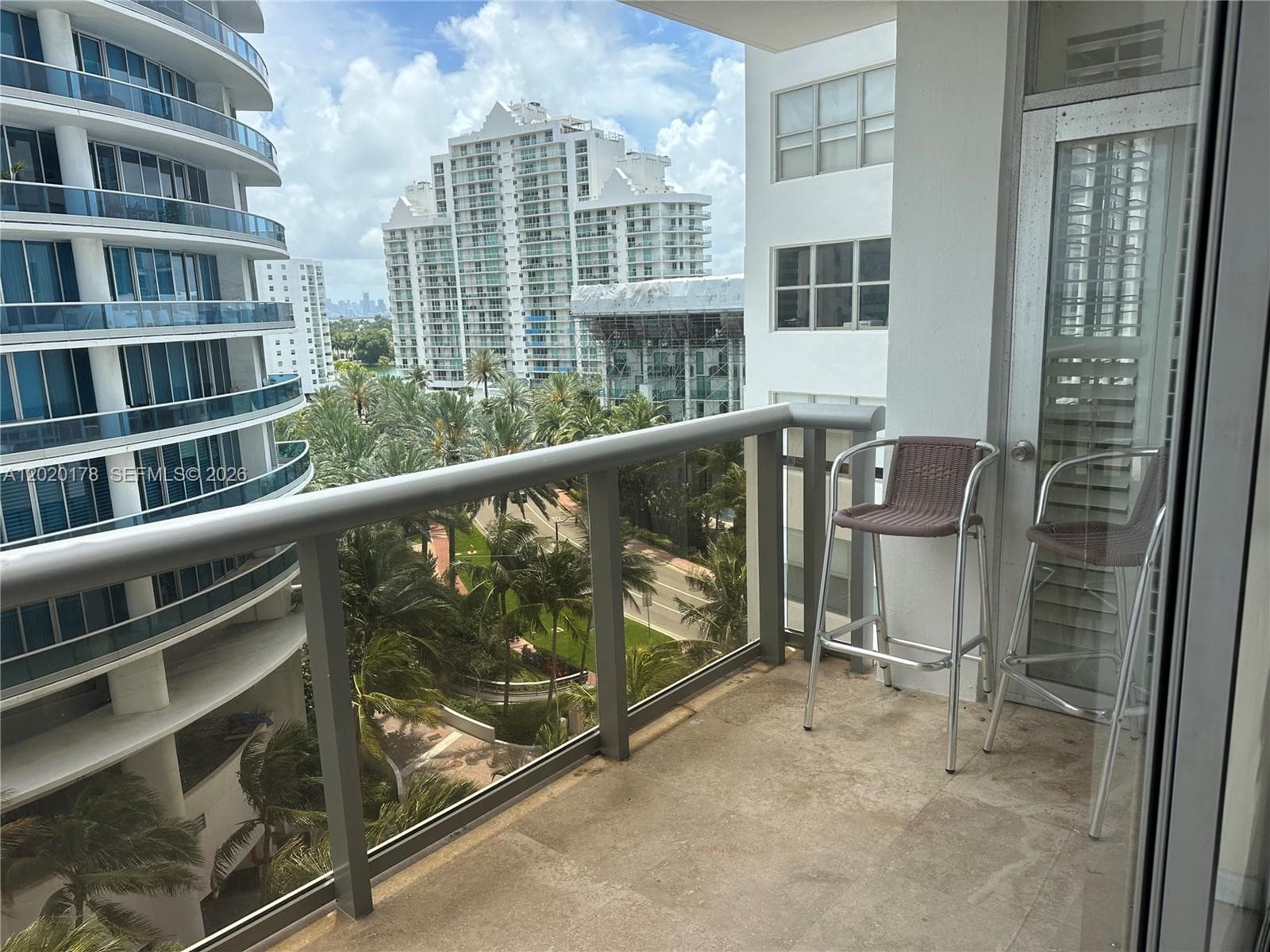 6039 Collins Ave 924 photo 5