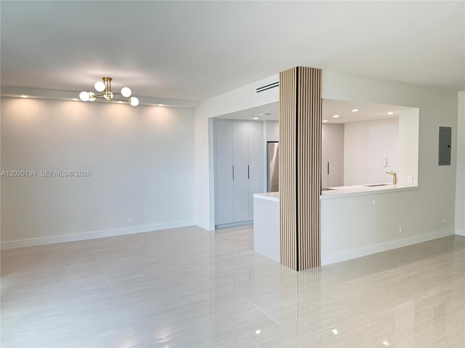 5055 Collins Ave 6F photo 3