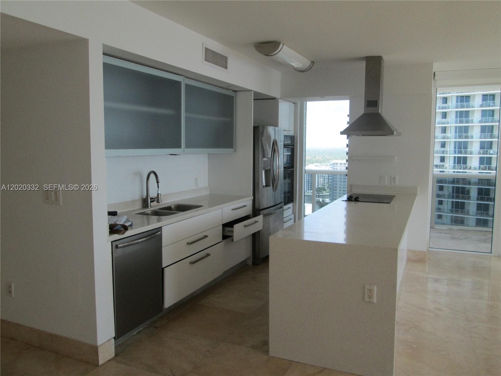 1800 S Ocean Dr 2301 photo 13