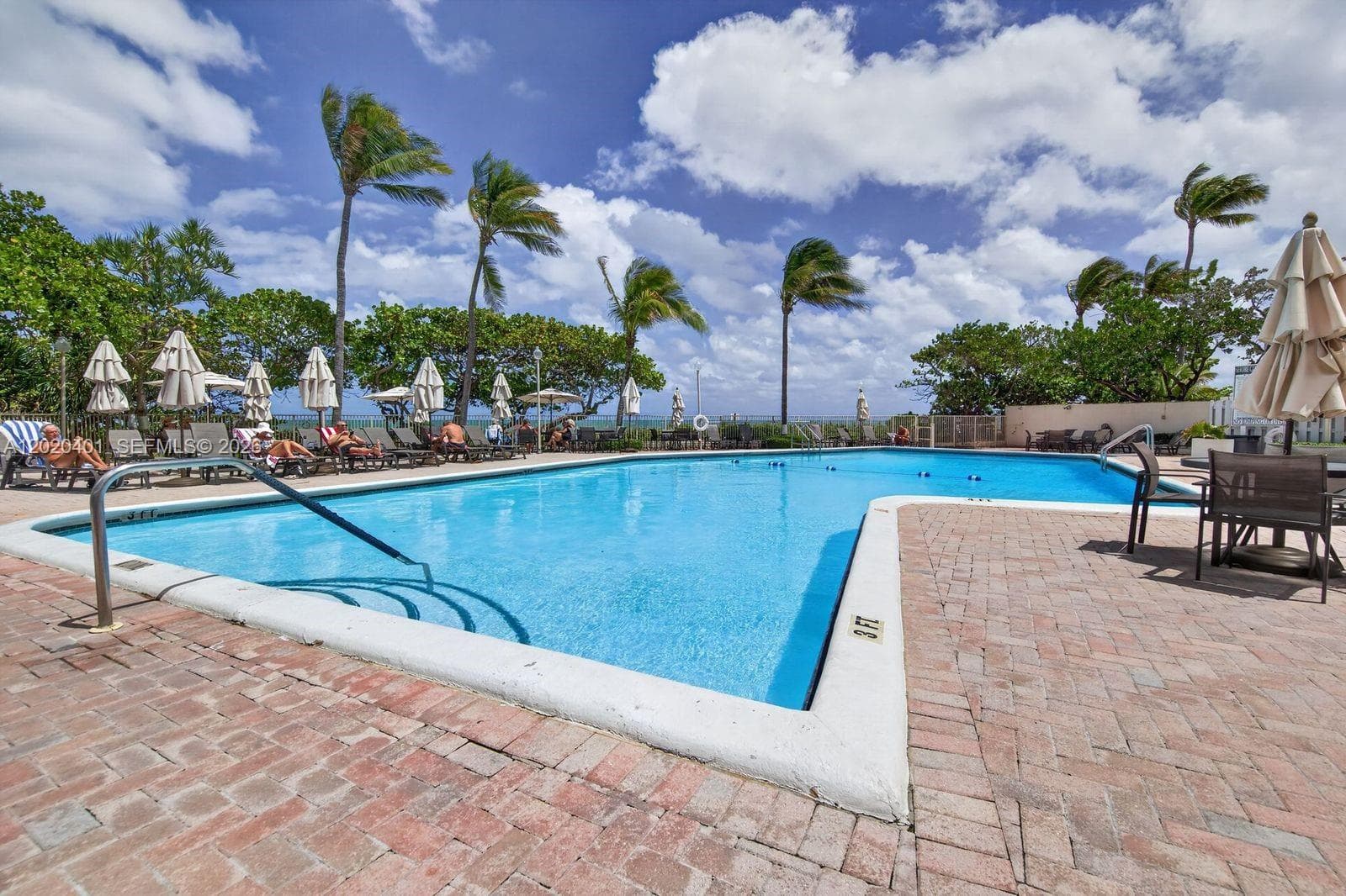 1901 N Ocean Blvd 4D photo 17
