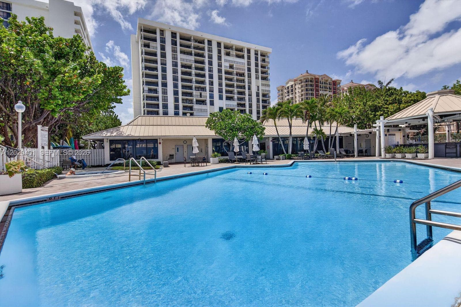 1901 N Ocean Blvd 4D photo 19