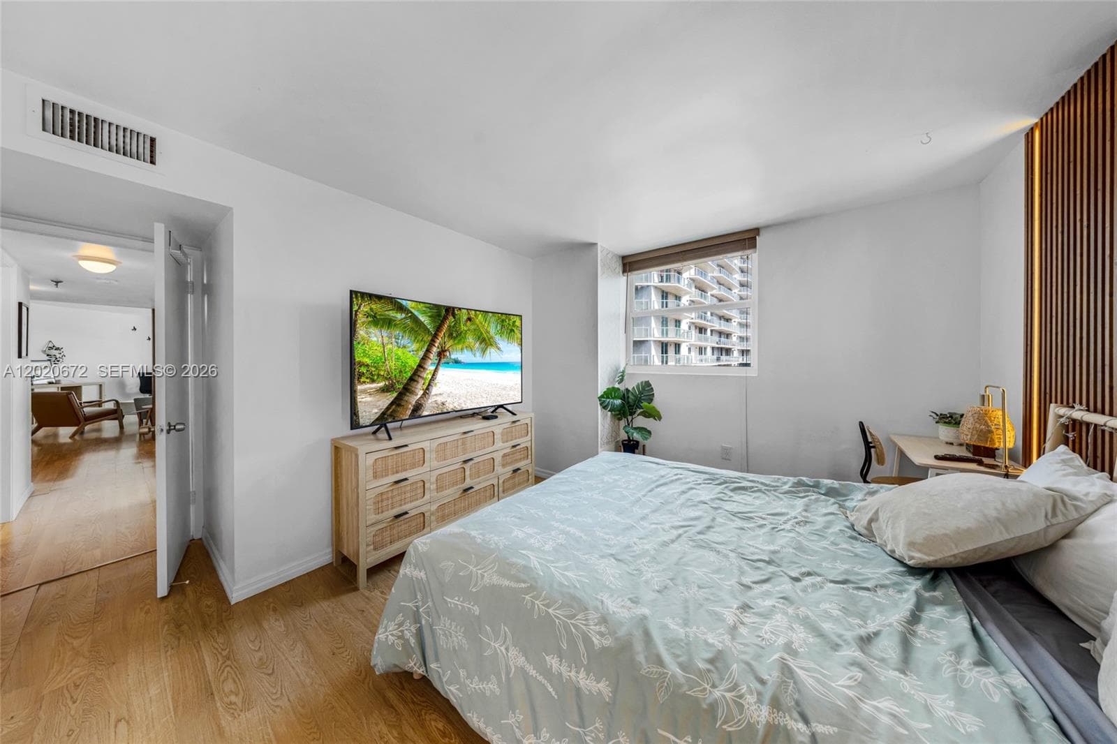 5880 Collins Ave 1007 photo 20