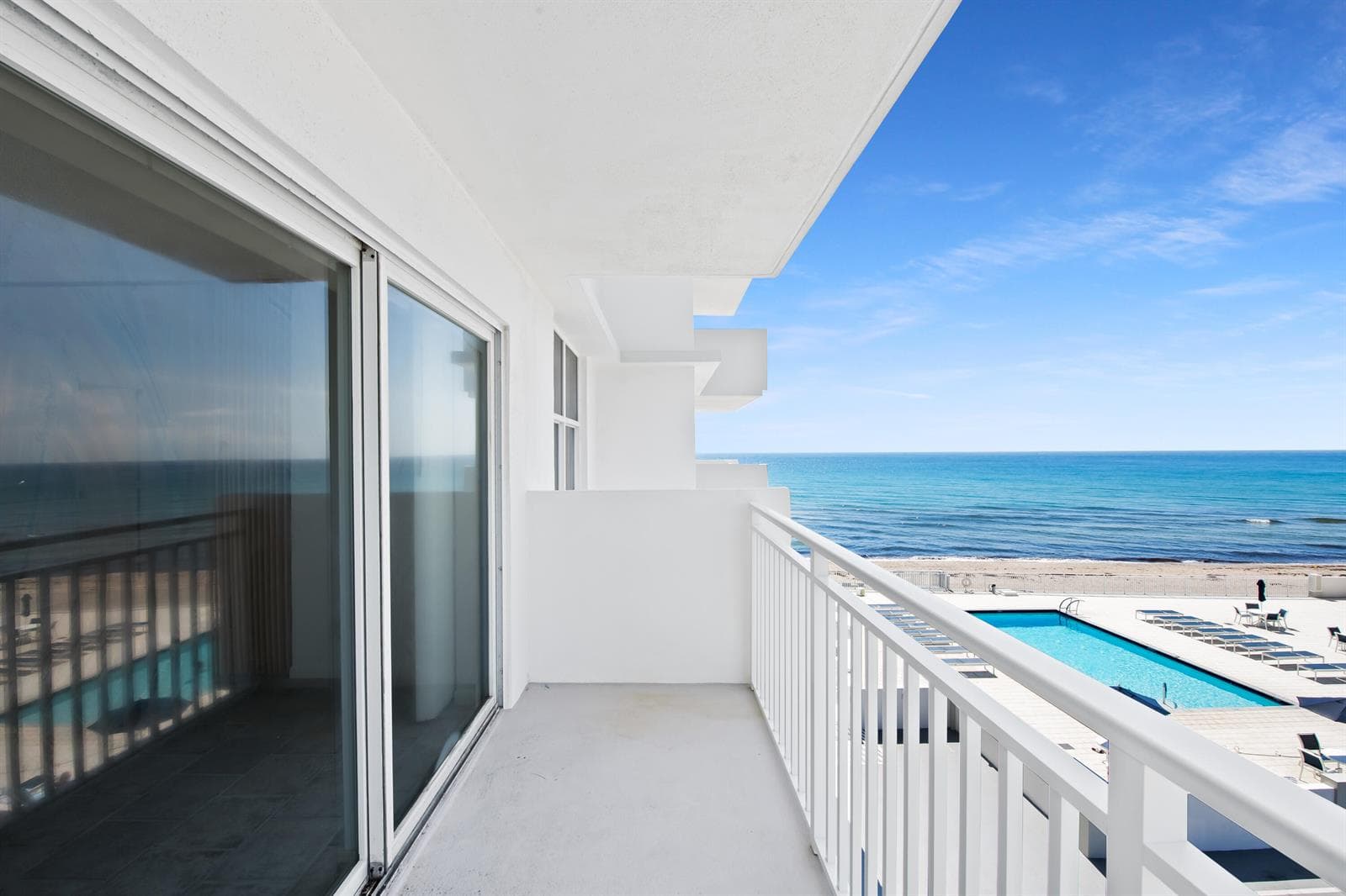 4505 S Ocean Boulevard 303 photo 1