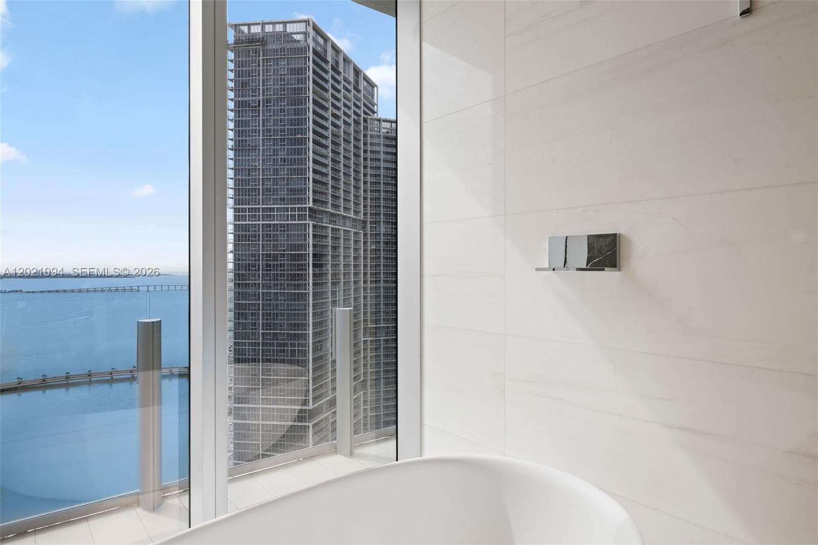 300 Biscayne Blvd Way 3404C photo 24