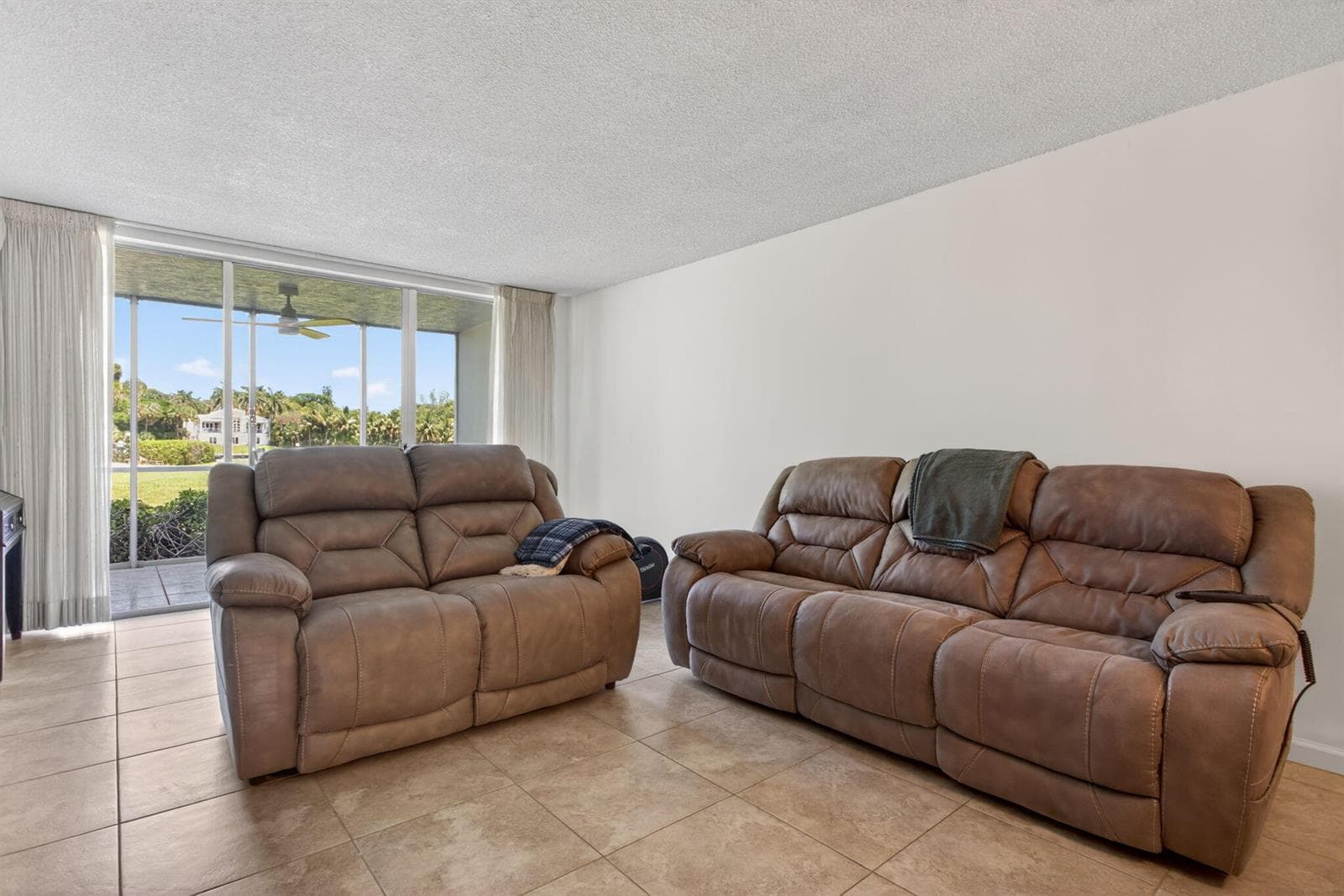 3150 NE 48th Court 104 photo 19
