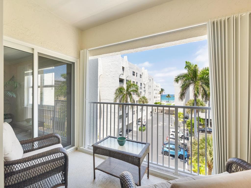 3520 S Ocean Boulevard H404 photo 3