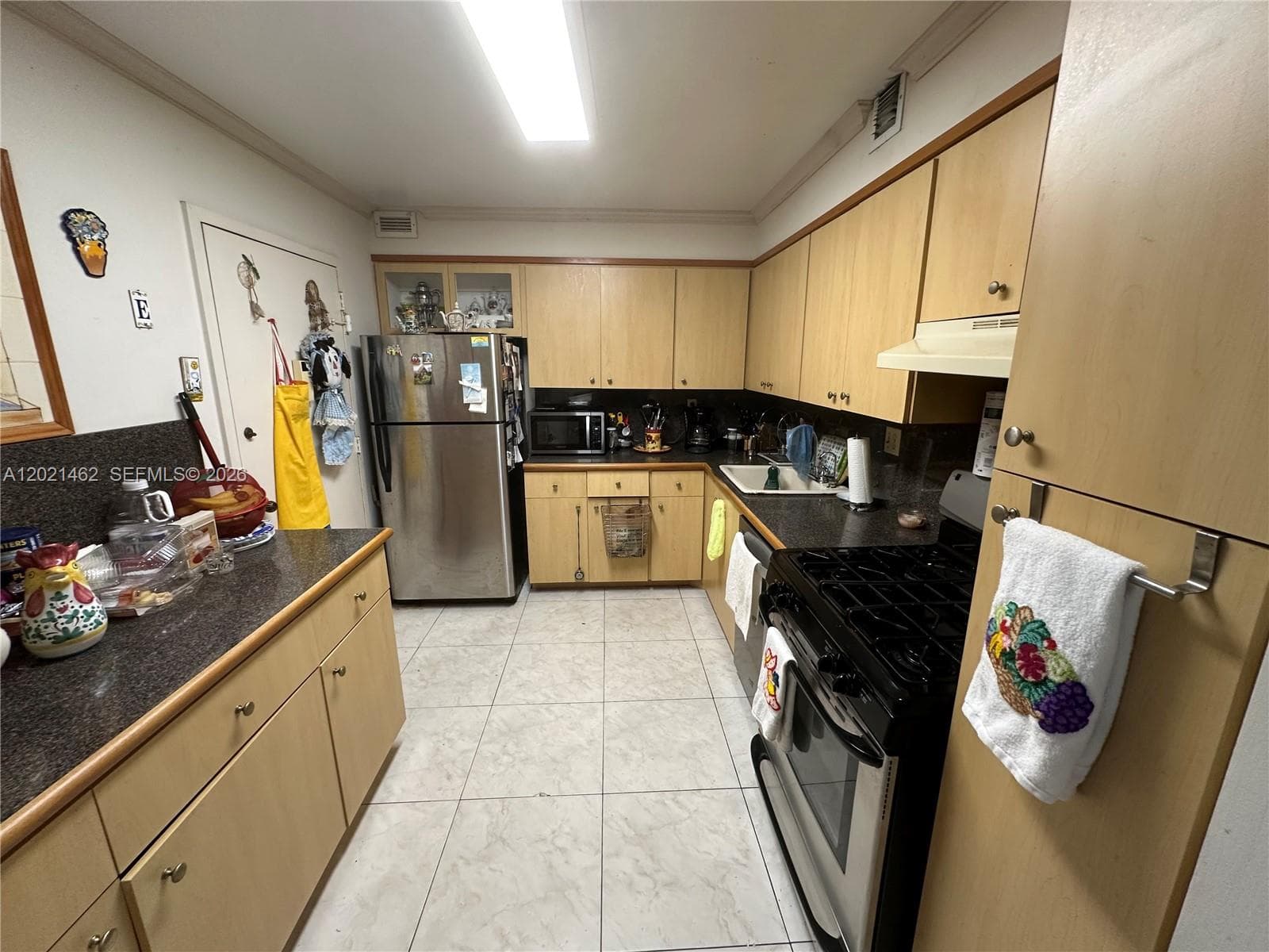 2030 S Ocean Dr 908 photo 8