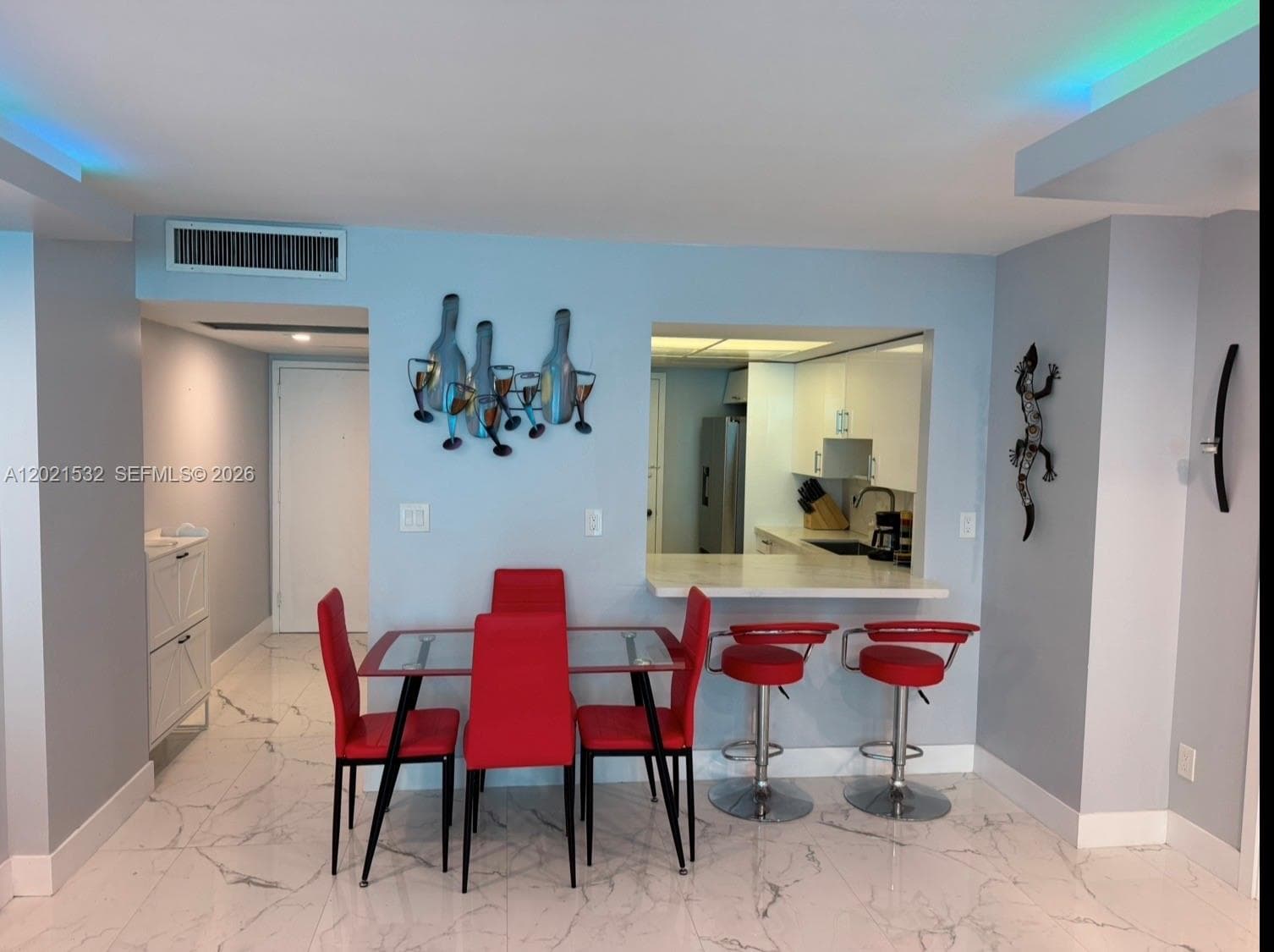3140 S Ocean Dr 1003 photo 1