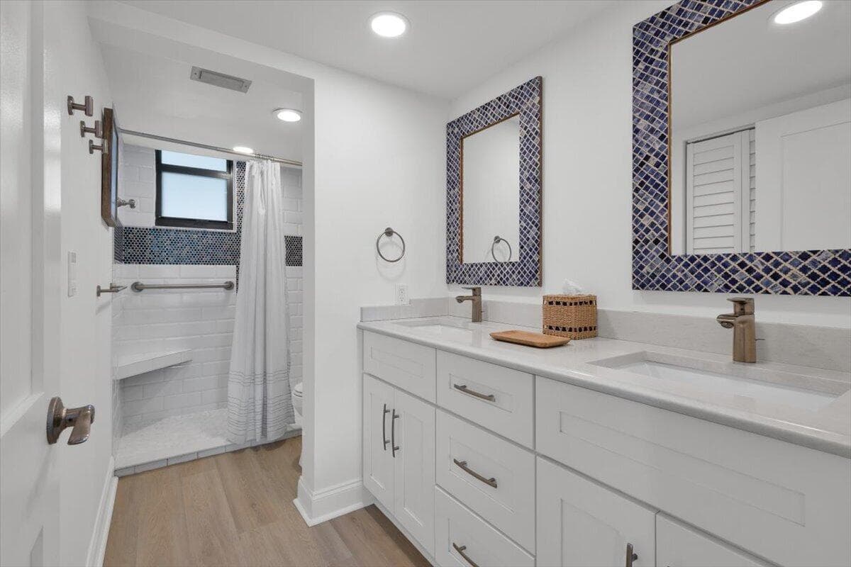 1648 Jupiter Cove Drive 210 photo 13