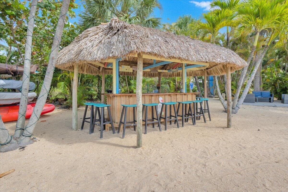 1648 Jupiter Cove Drive 210 photo 22