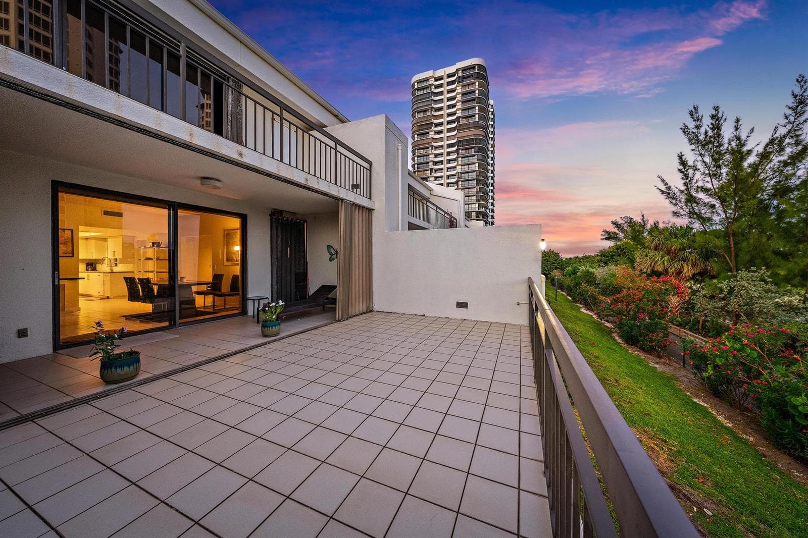 3970 N Ocean Drive 6 photo 3