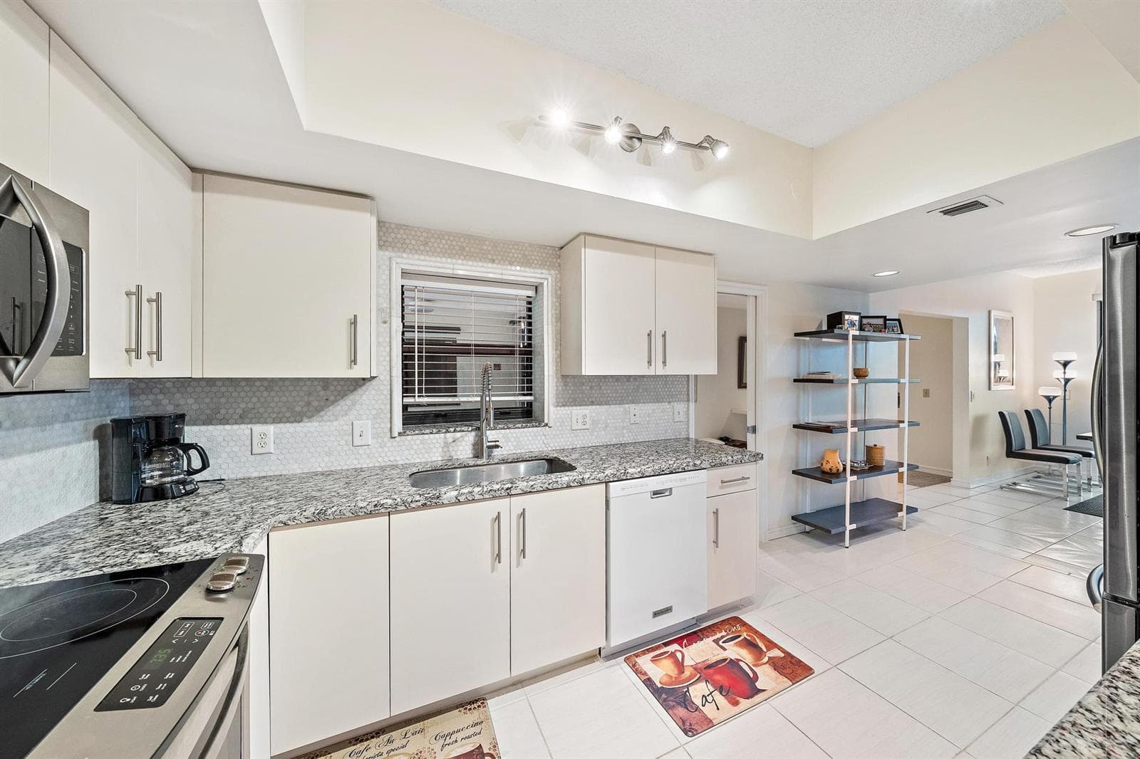 3970 N Ocean Drive 6 photo 9