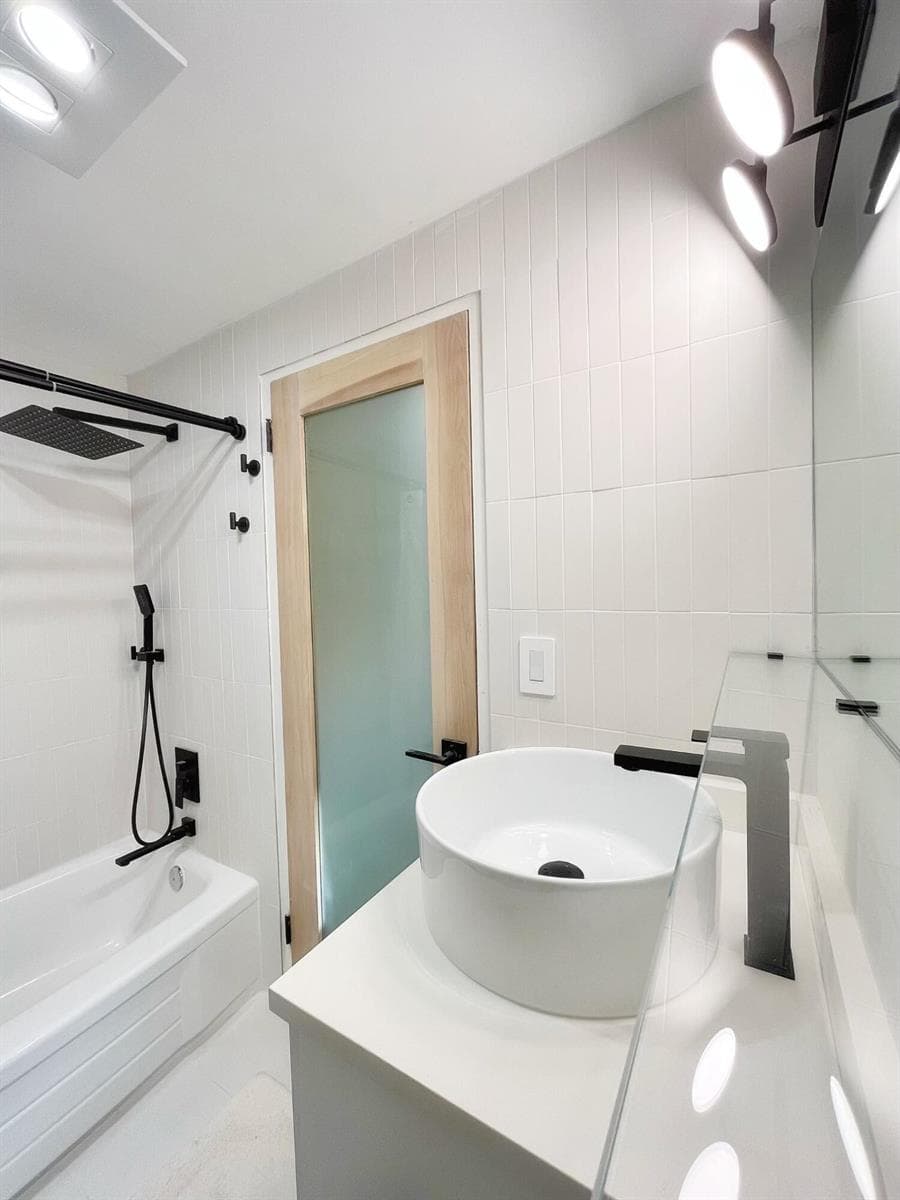 2800 N Flagler Drive 1013 photo 14
