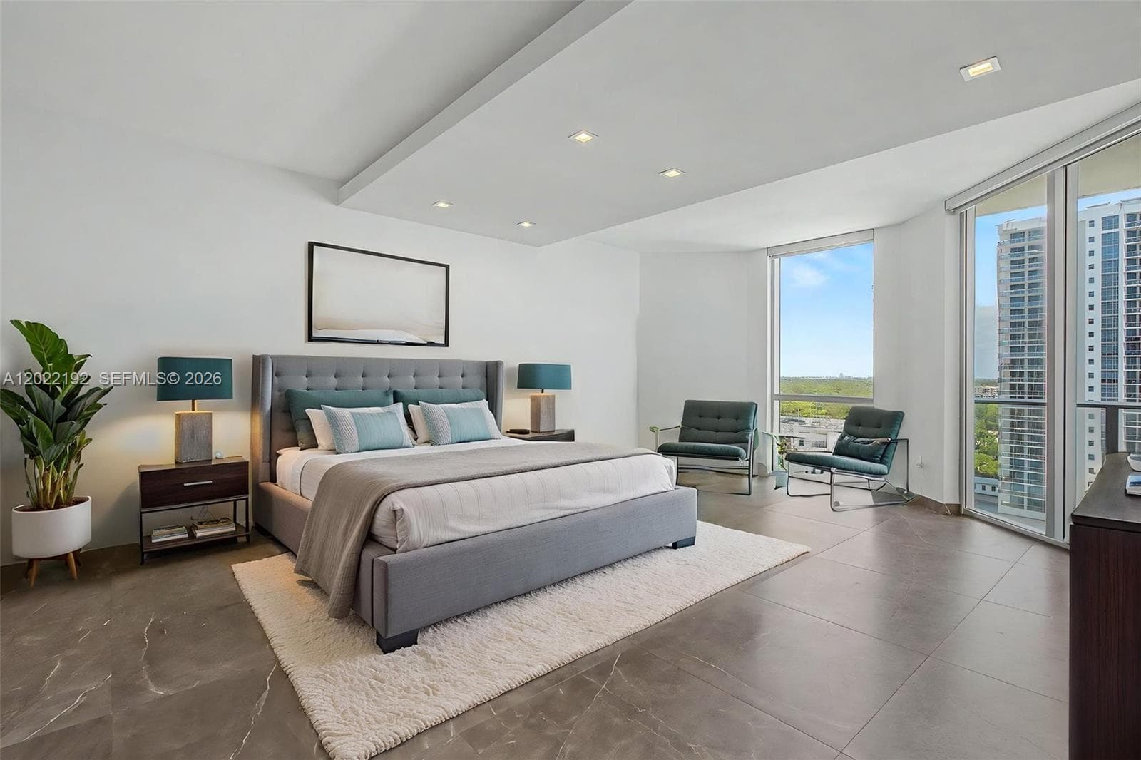 17111 Biscayne Blvd 1405/07 photo 6