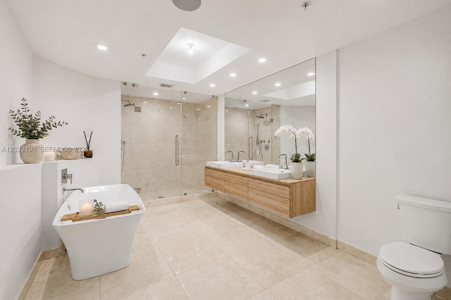 17111 Biscayne Blvd 1405/07 photo 7