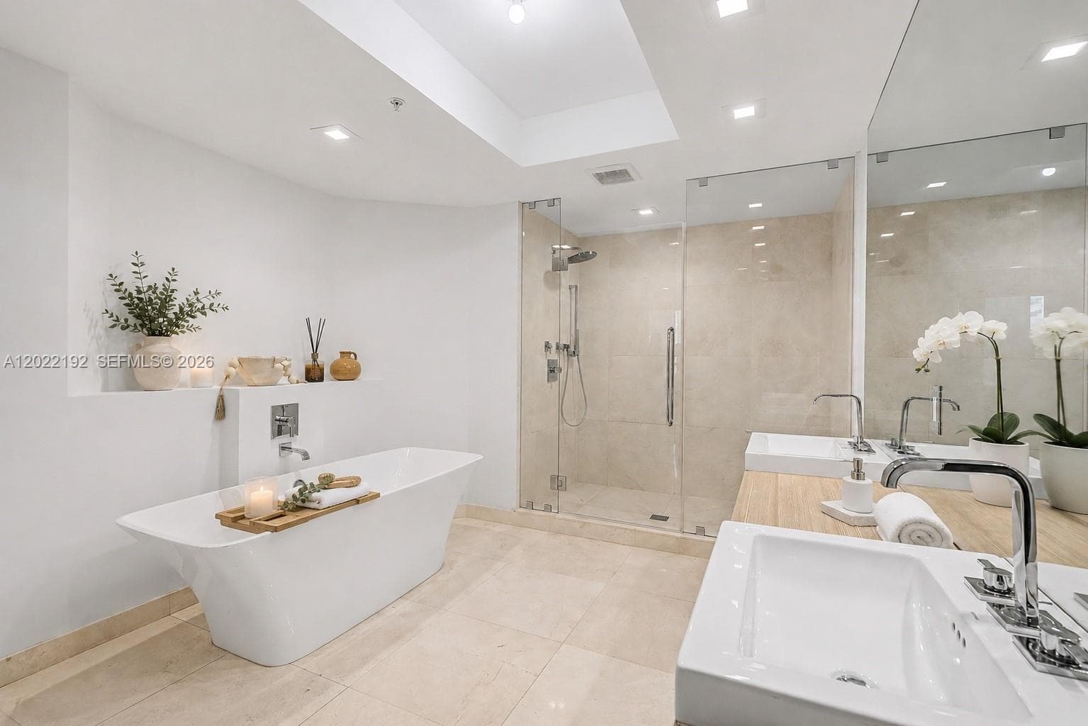 17111 Biscayne Blvd 1405/07 photo 9