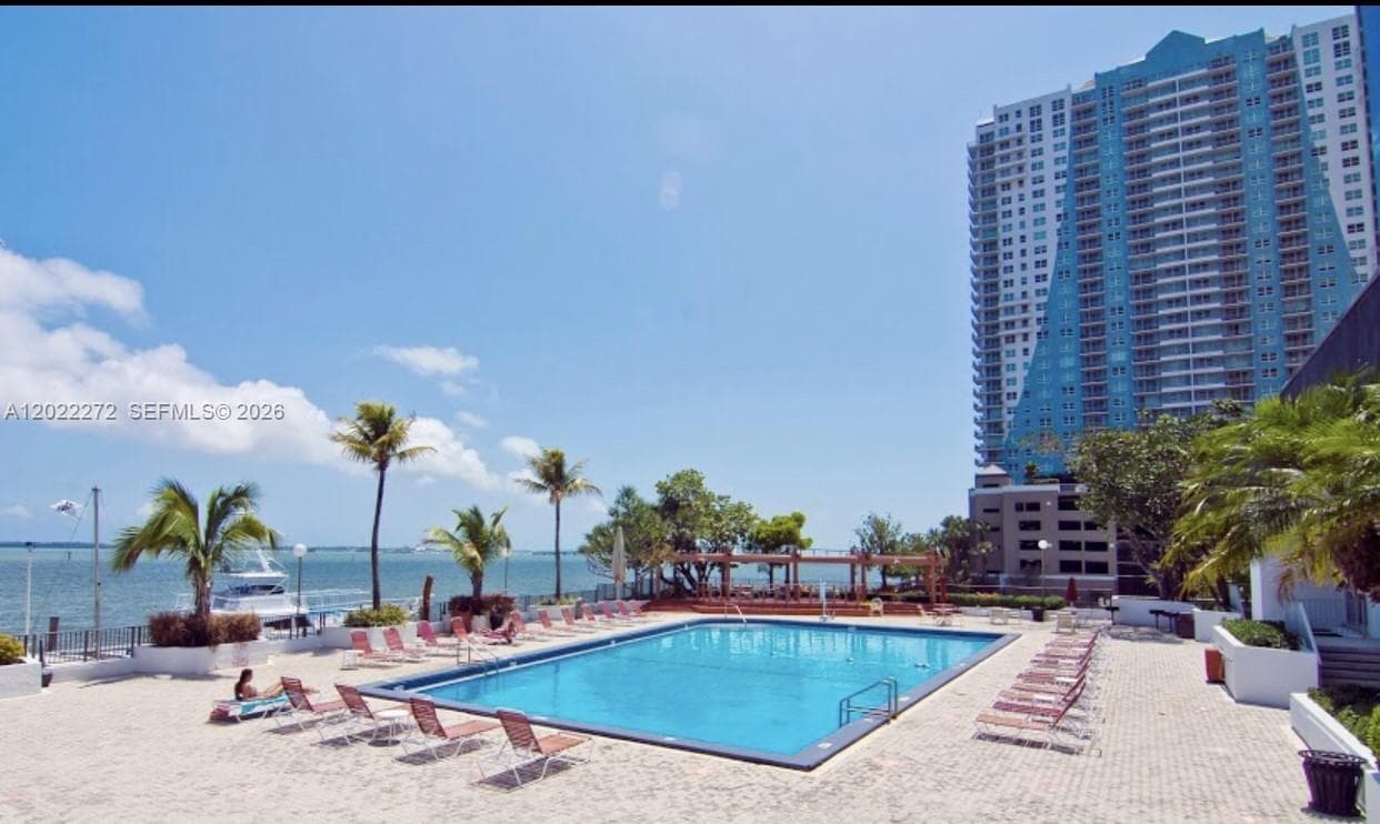 999 Brickell Bay Dr 209 photo 1