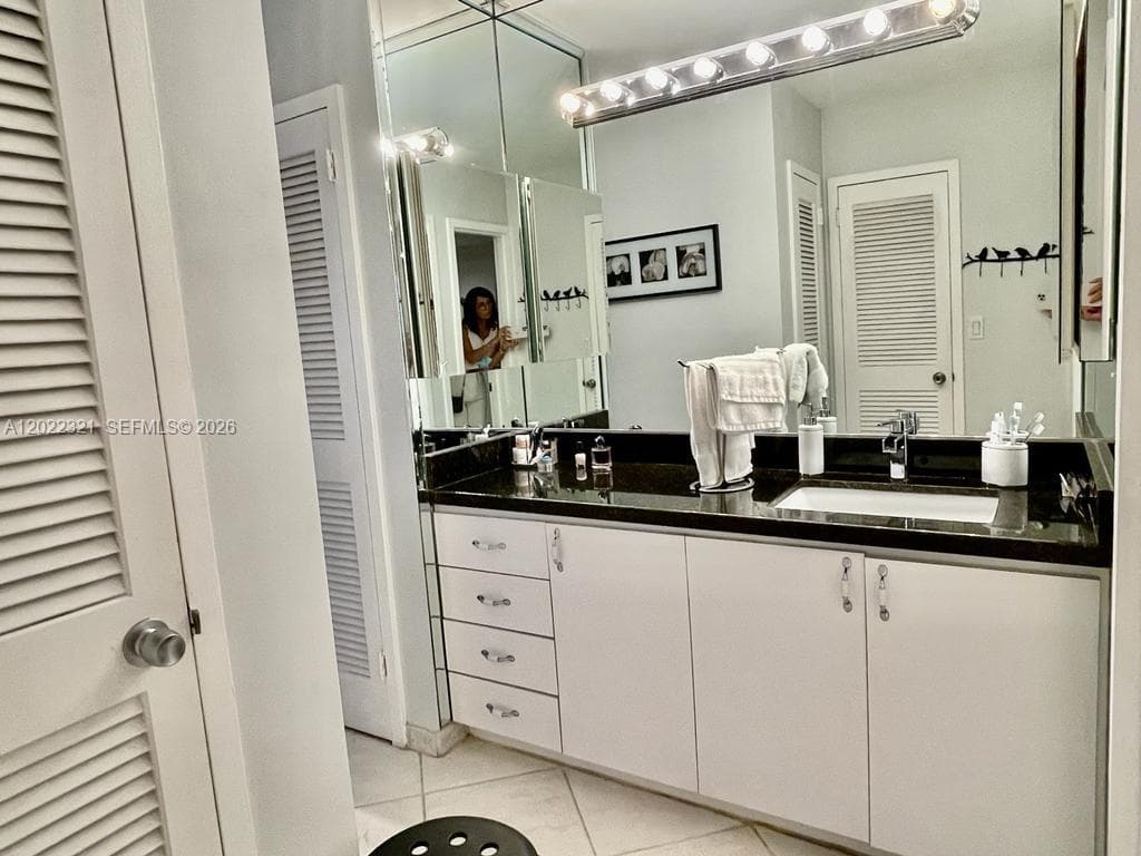 2030 S Ocean Dr 801 photo 5