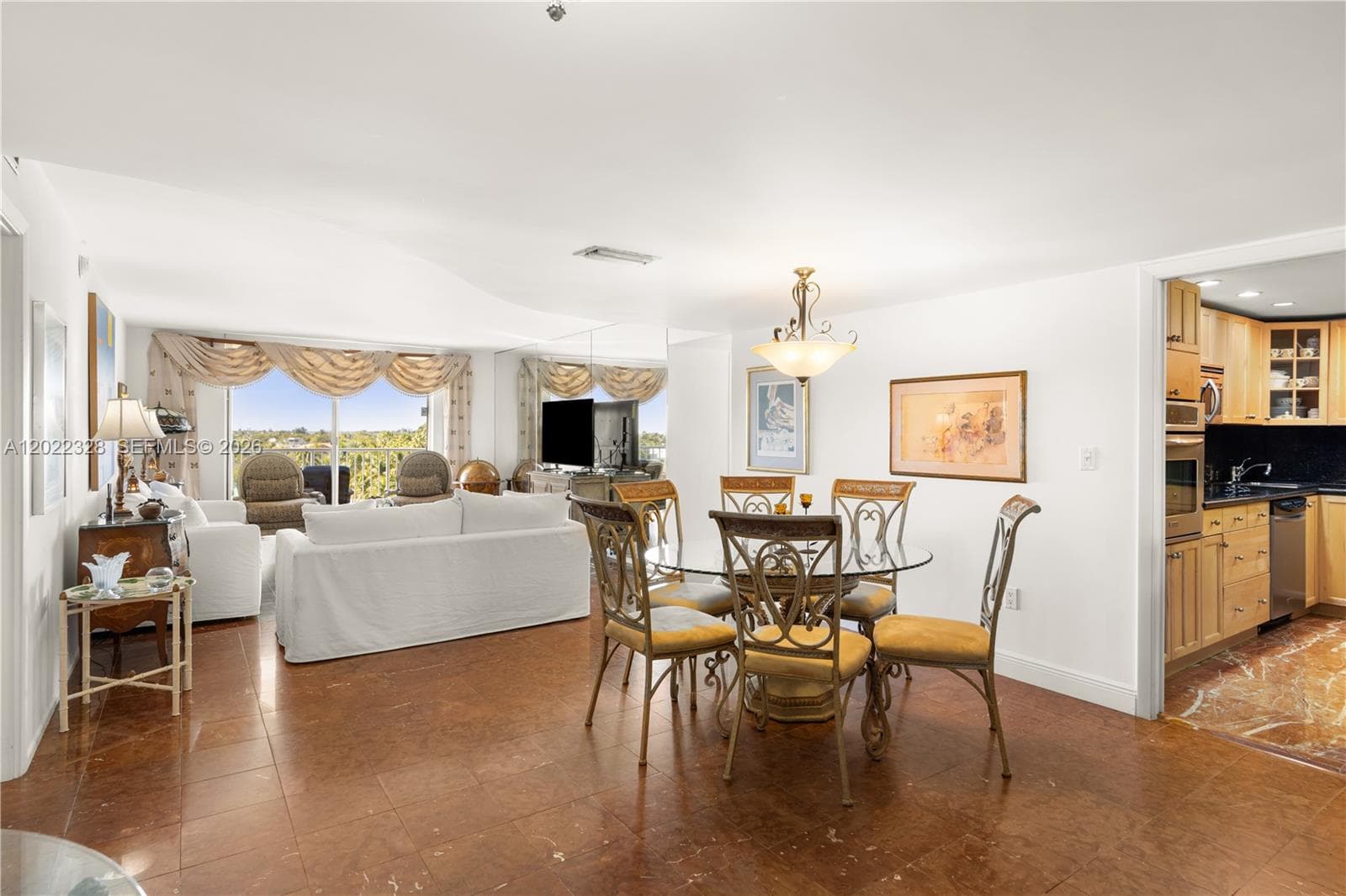 210 Sea View Dr 611 photo 9