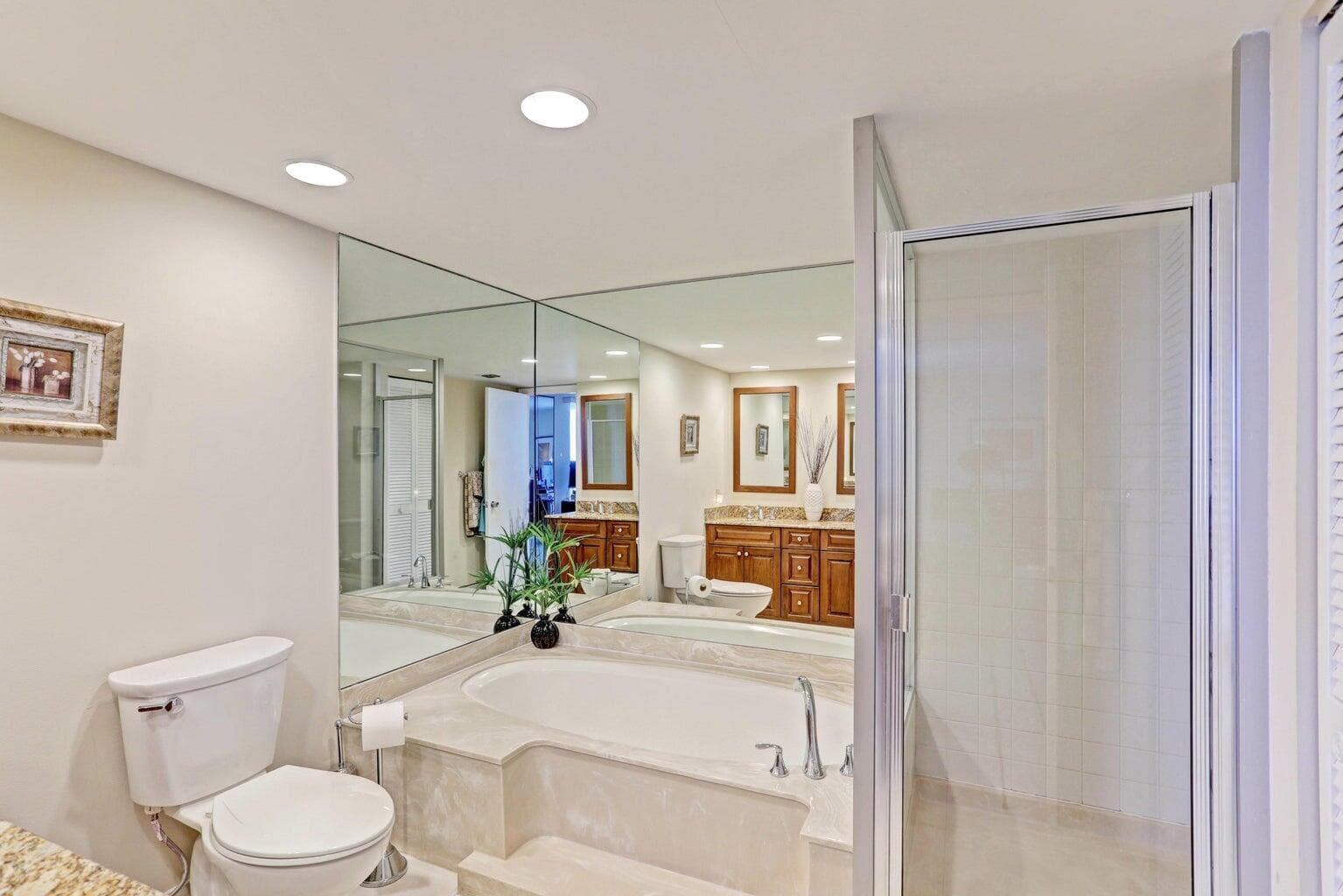 5510 N Ocean Drive 17d photo 12