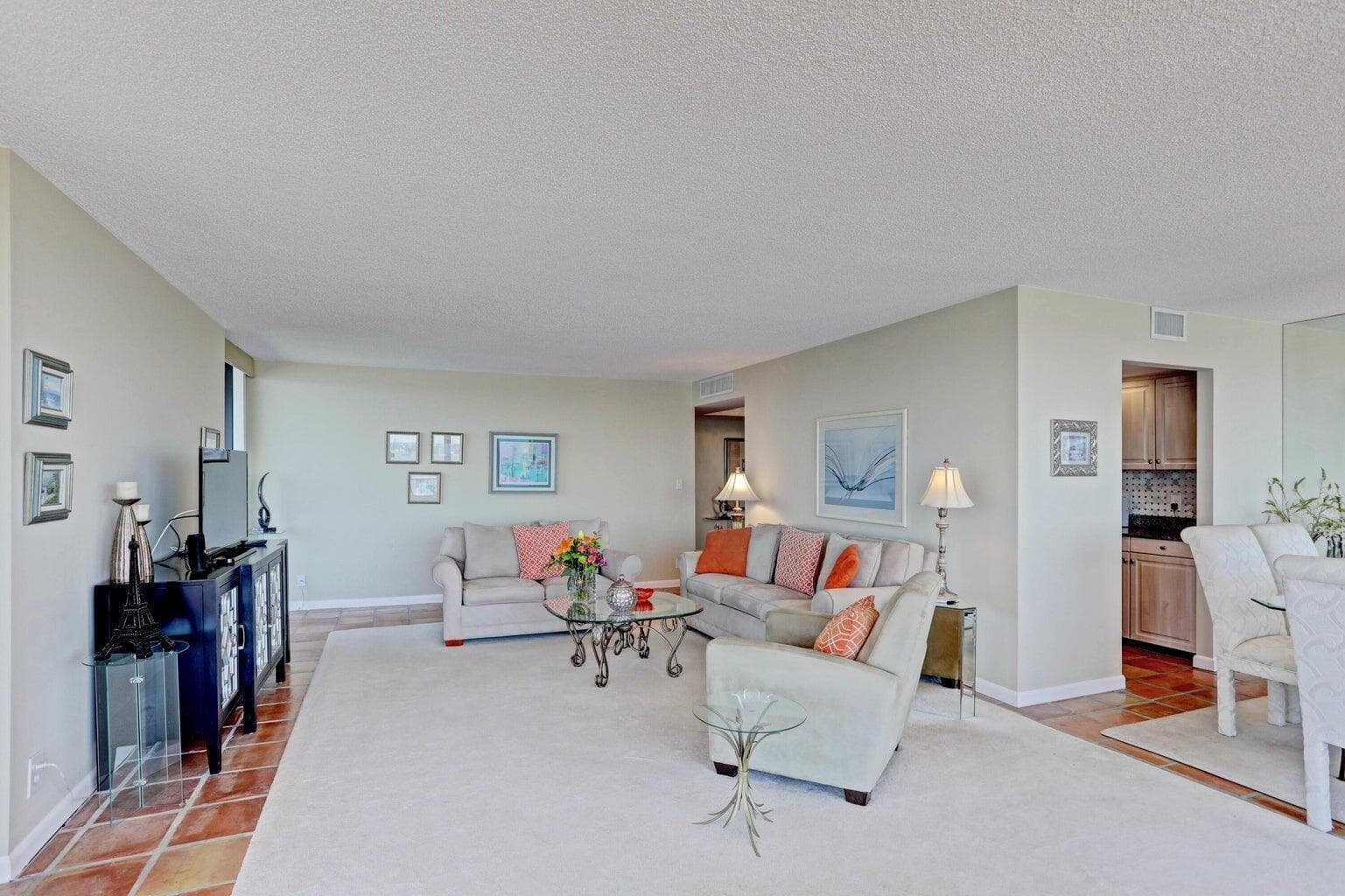 5510 N Ocean Drive 17d photo 7