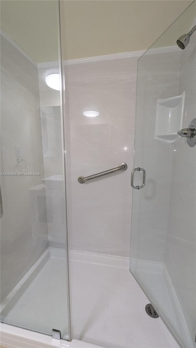 5161 Collins Ave 1217 photo 13