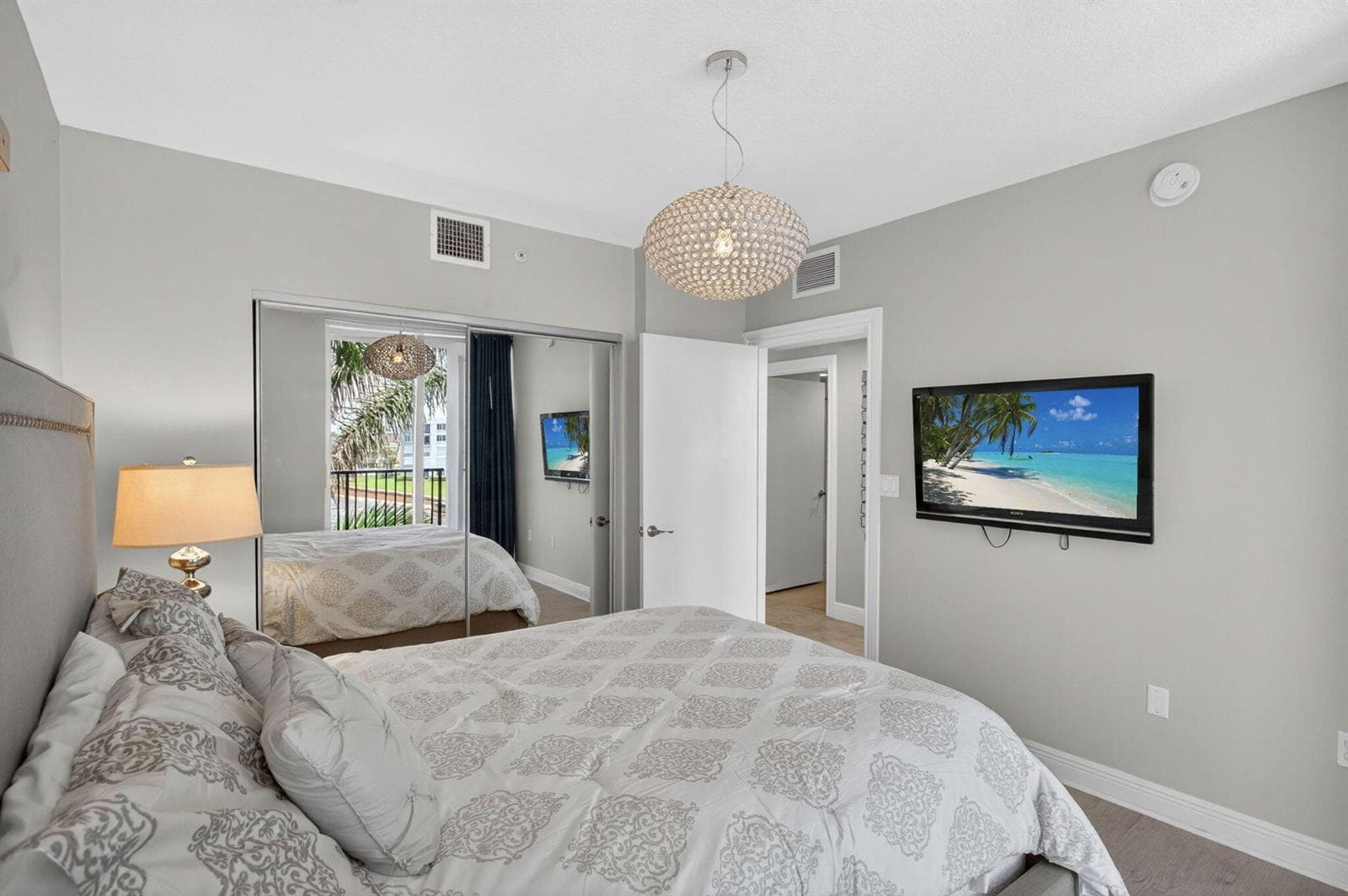 2700 N Federal Highway 409 photo 8