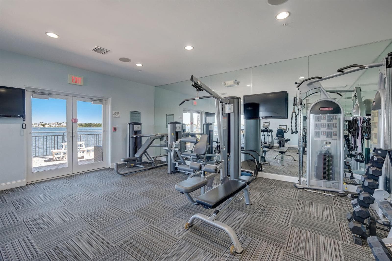 2700 N Federal Highway 409 photo 21