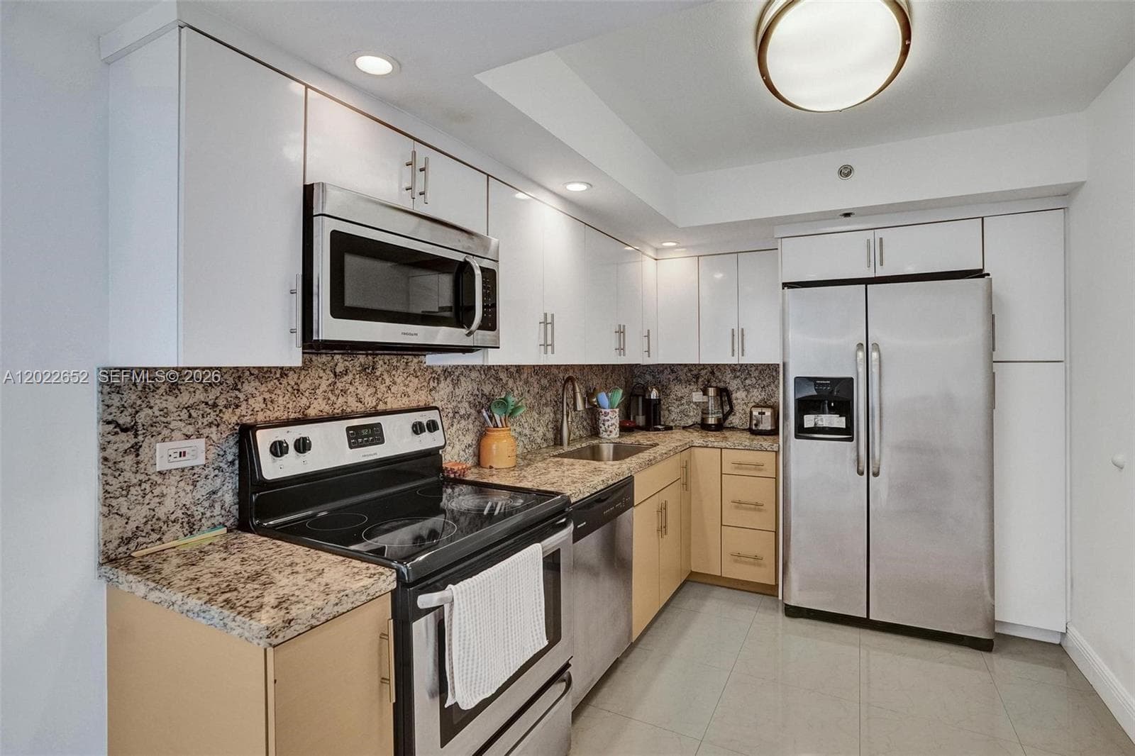 20515 E Country Club Dr 1641 photo 7