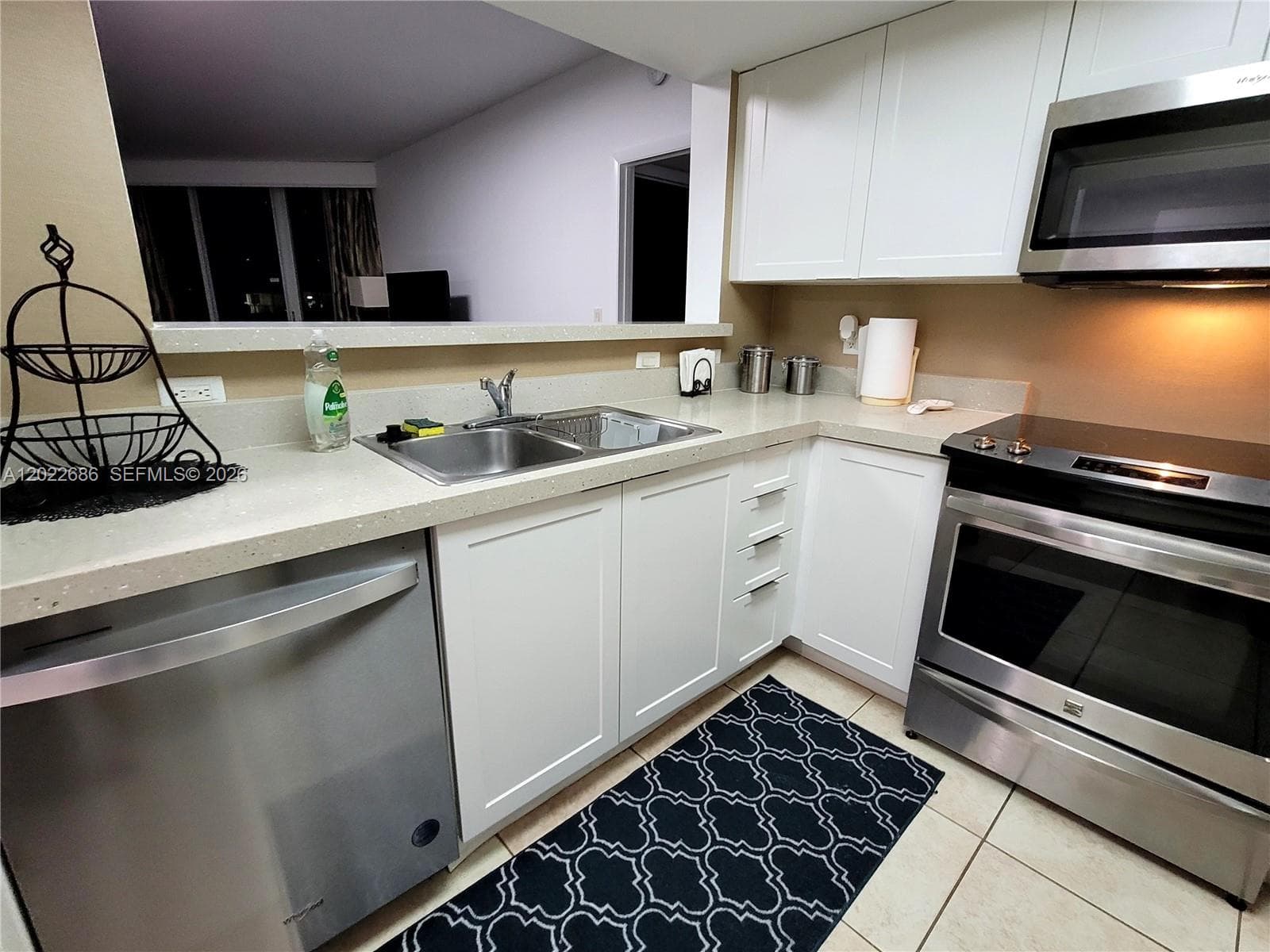 17375 Collins Ave 1007 photo 7