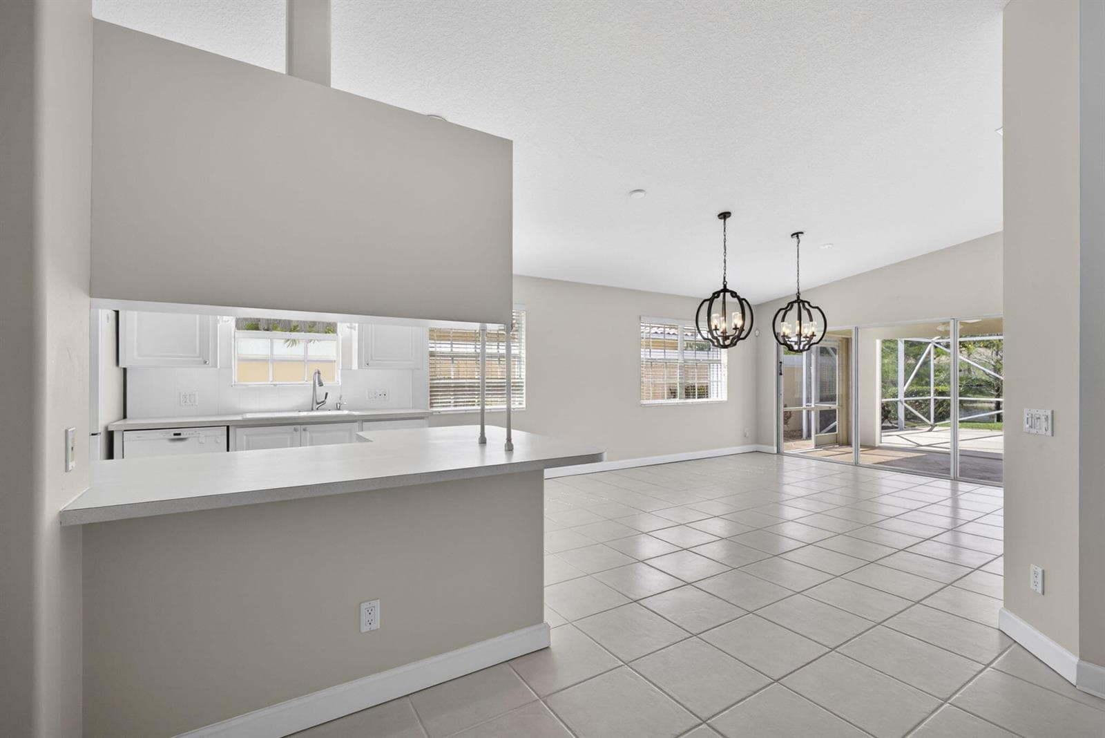 8093 Montserrat Place photo 16