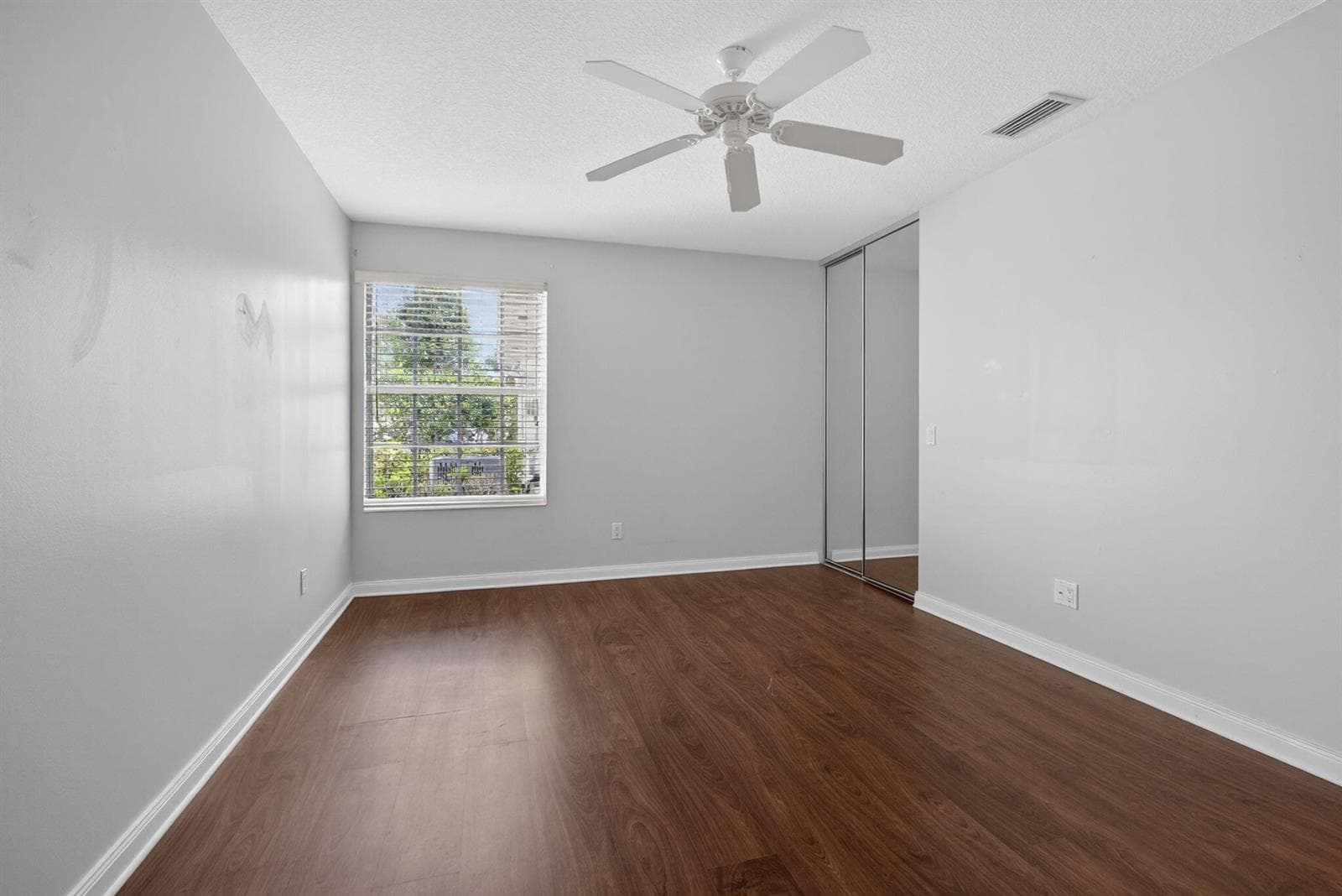8093 Montserrat Place photo 22