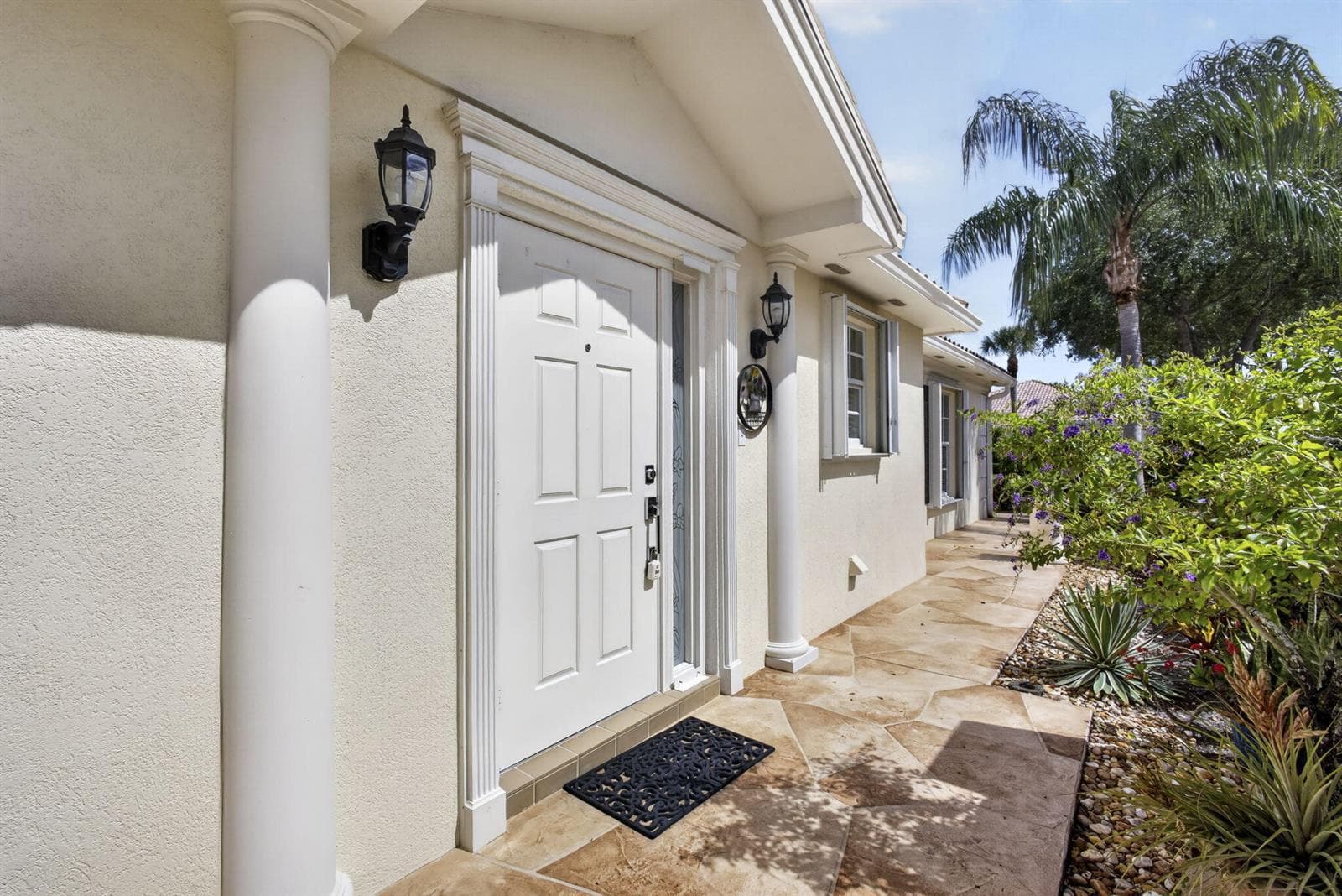 8093 Montserrat Place photo 8
