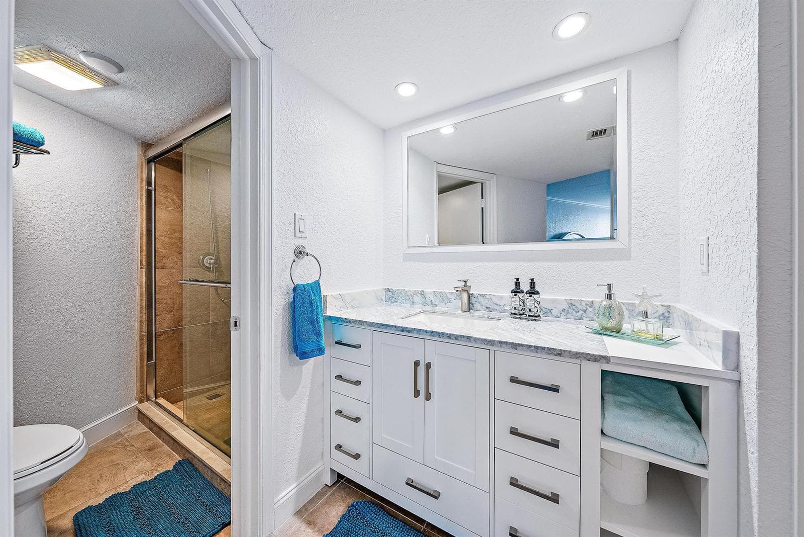 5420 N Ocean Drive 305 photo 12