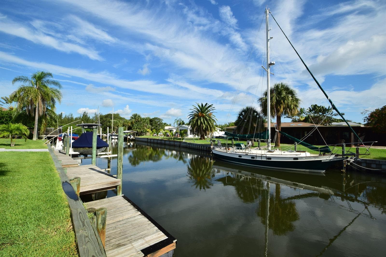 705 Bahia Mar Road photo 2