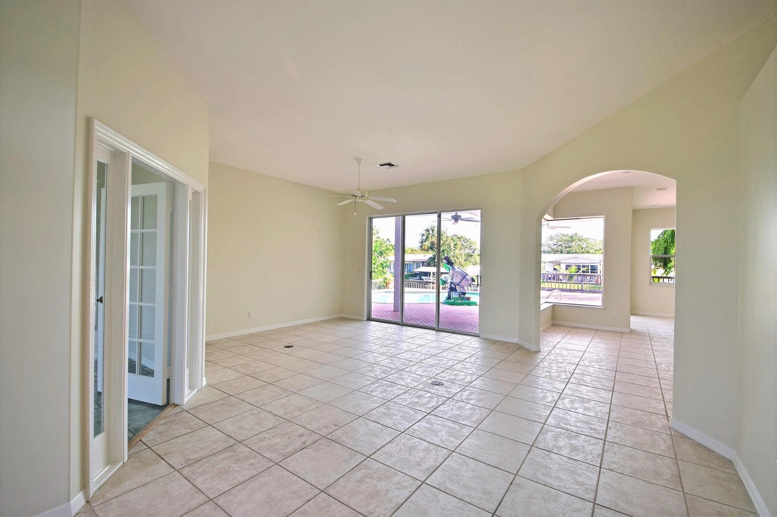 705 Bahia Mar Road photo 10