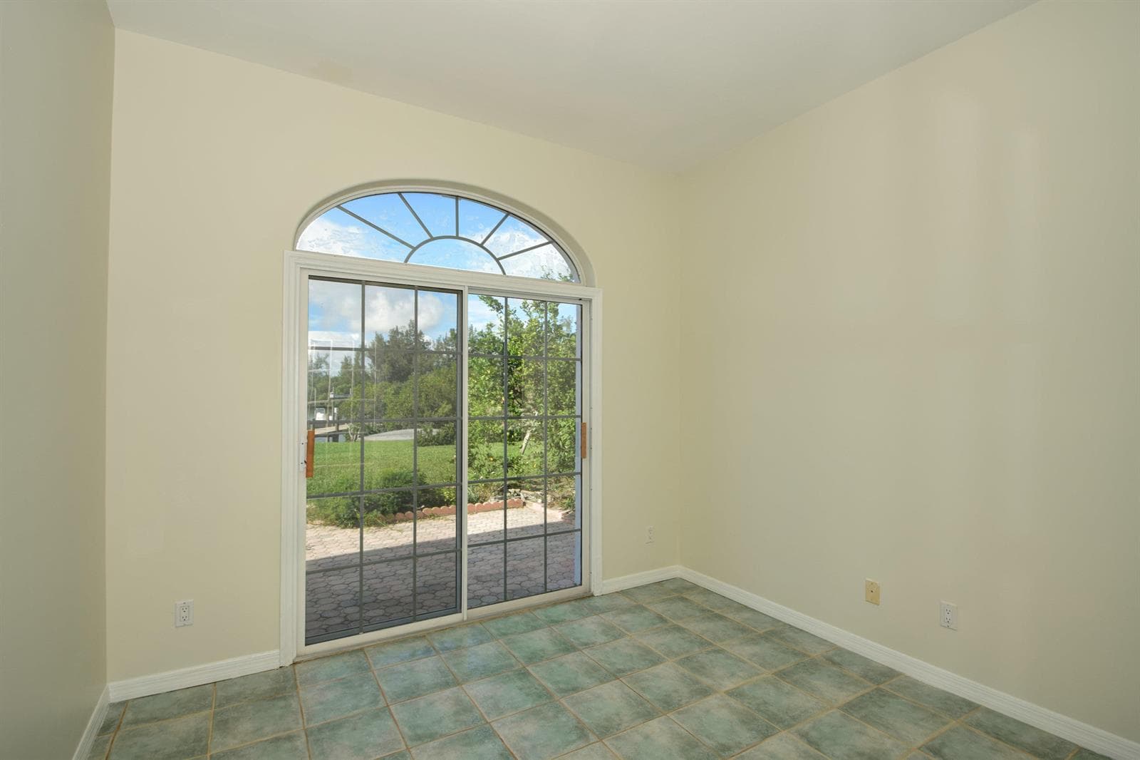 705 Bahia Mar Road photo 18