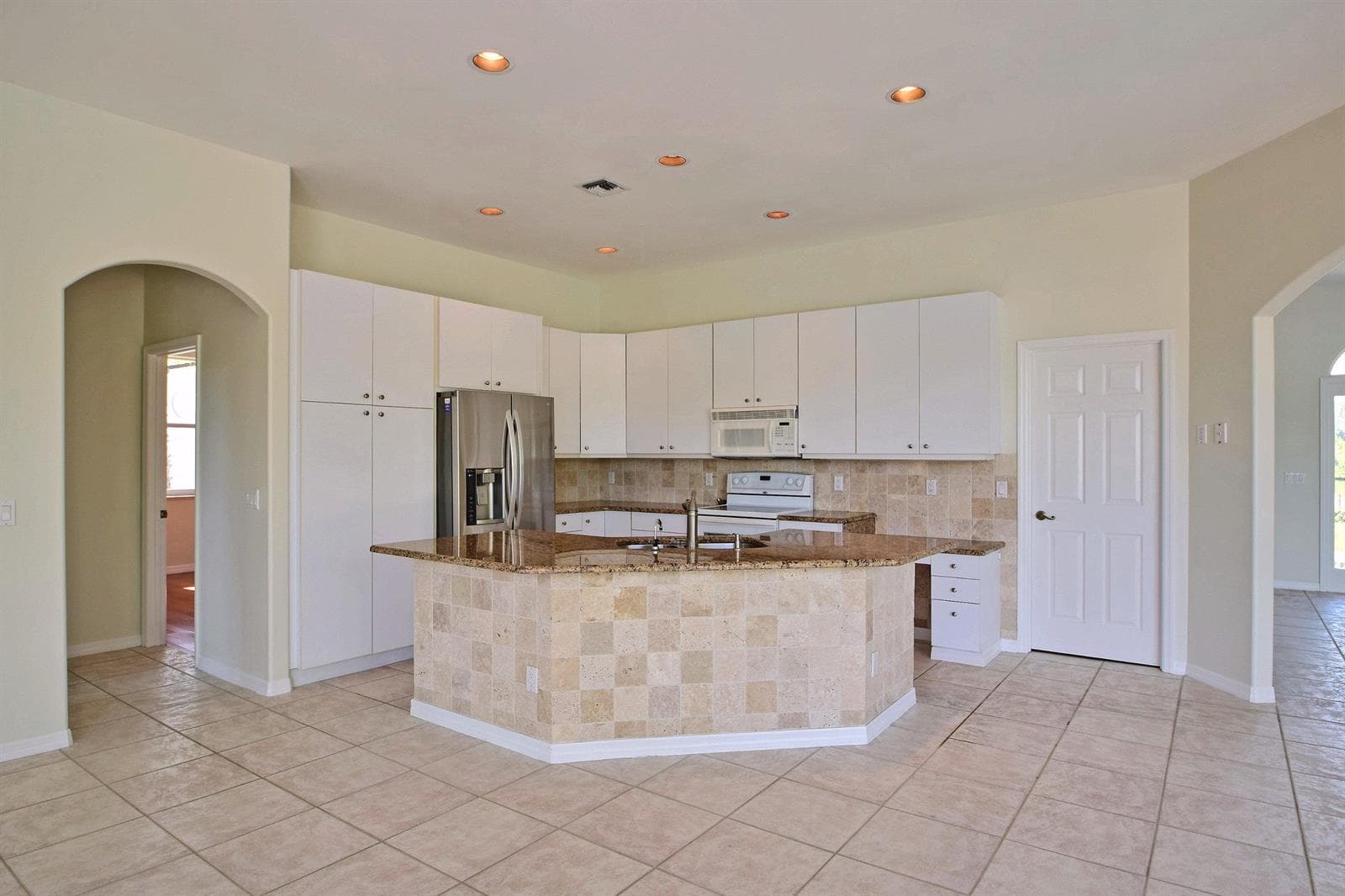 705 Bahia Mar Road photo 4
