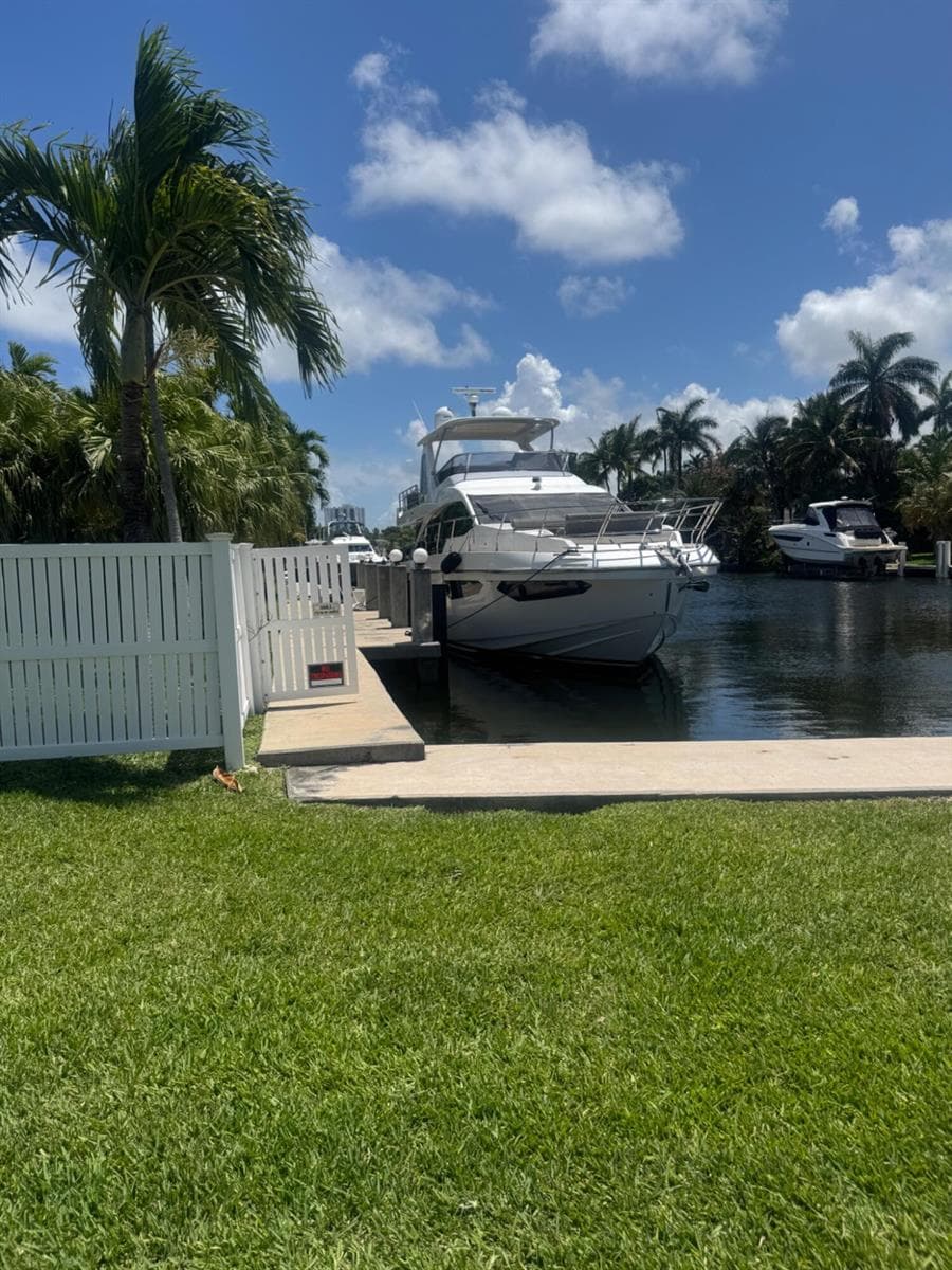 600 Hibiscus Drive photo 3