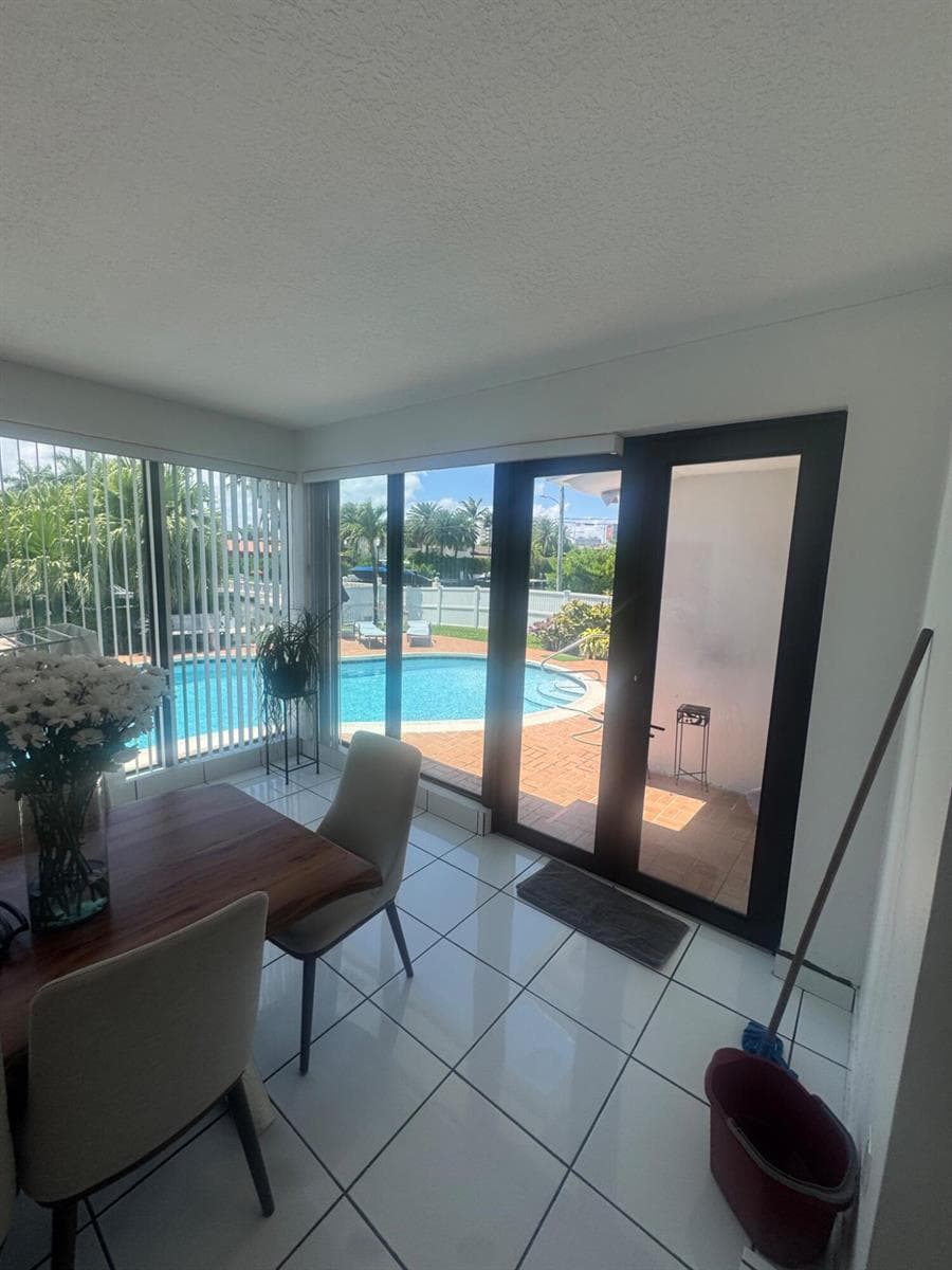 600 Hibiscus Drive photo 10