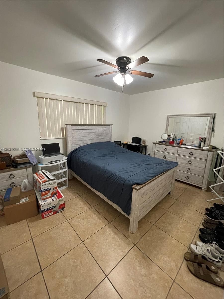 10370 SW 220th St 224 photo 16