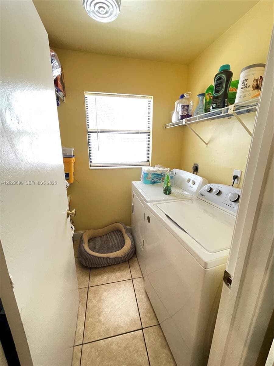 10370 SW 220th St 224 photo 11