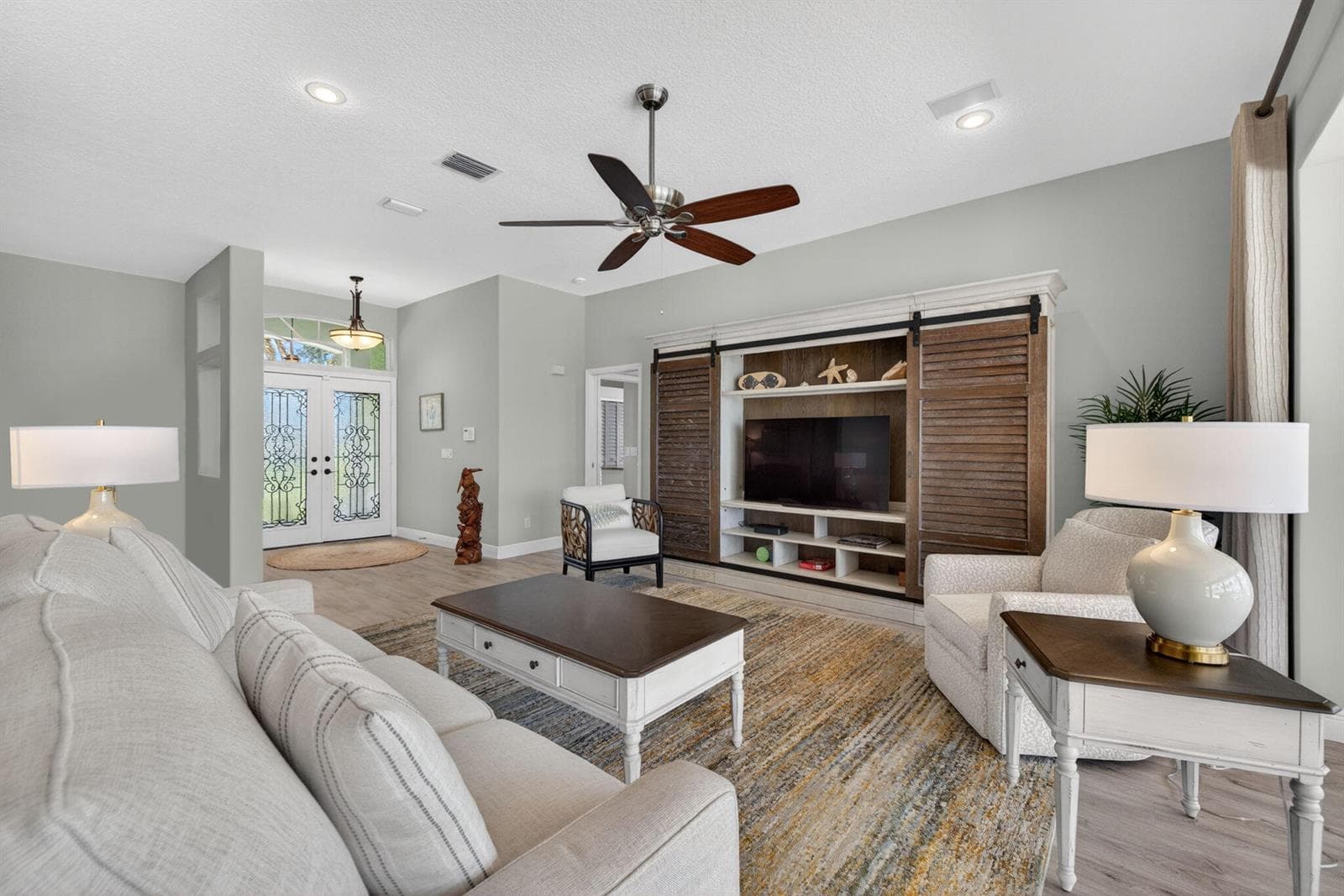 2632 SW River Shore Drive photo 11